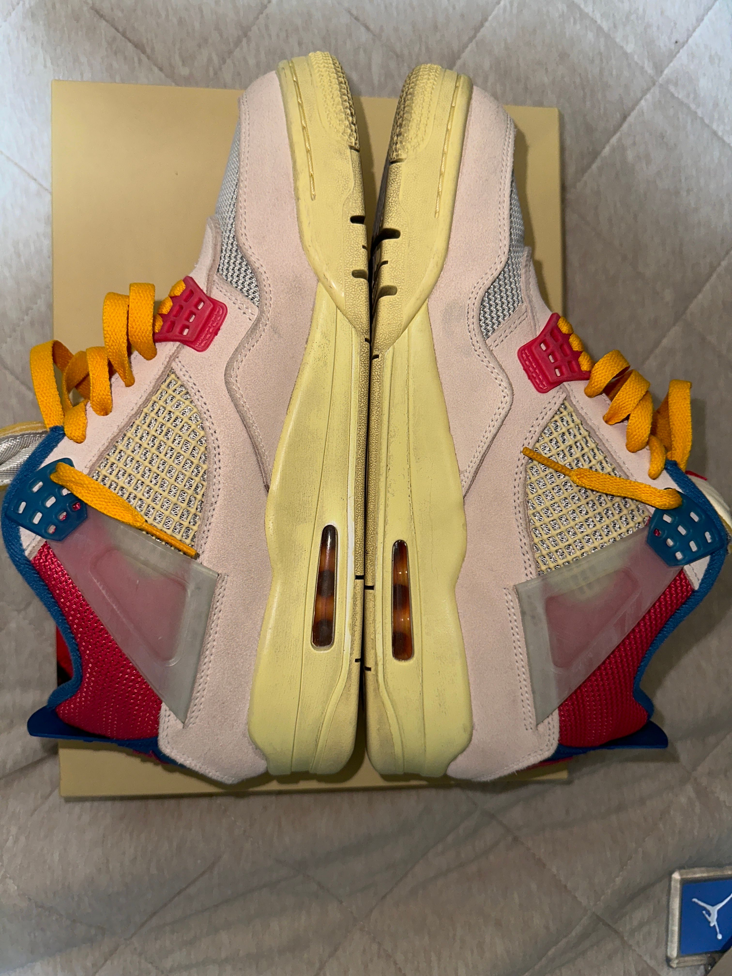 UNION × Nike Air Jordan 4 SP "Guava Ice/Light Fusion Red"