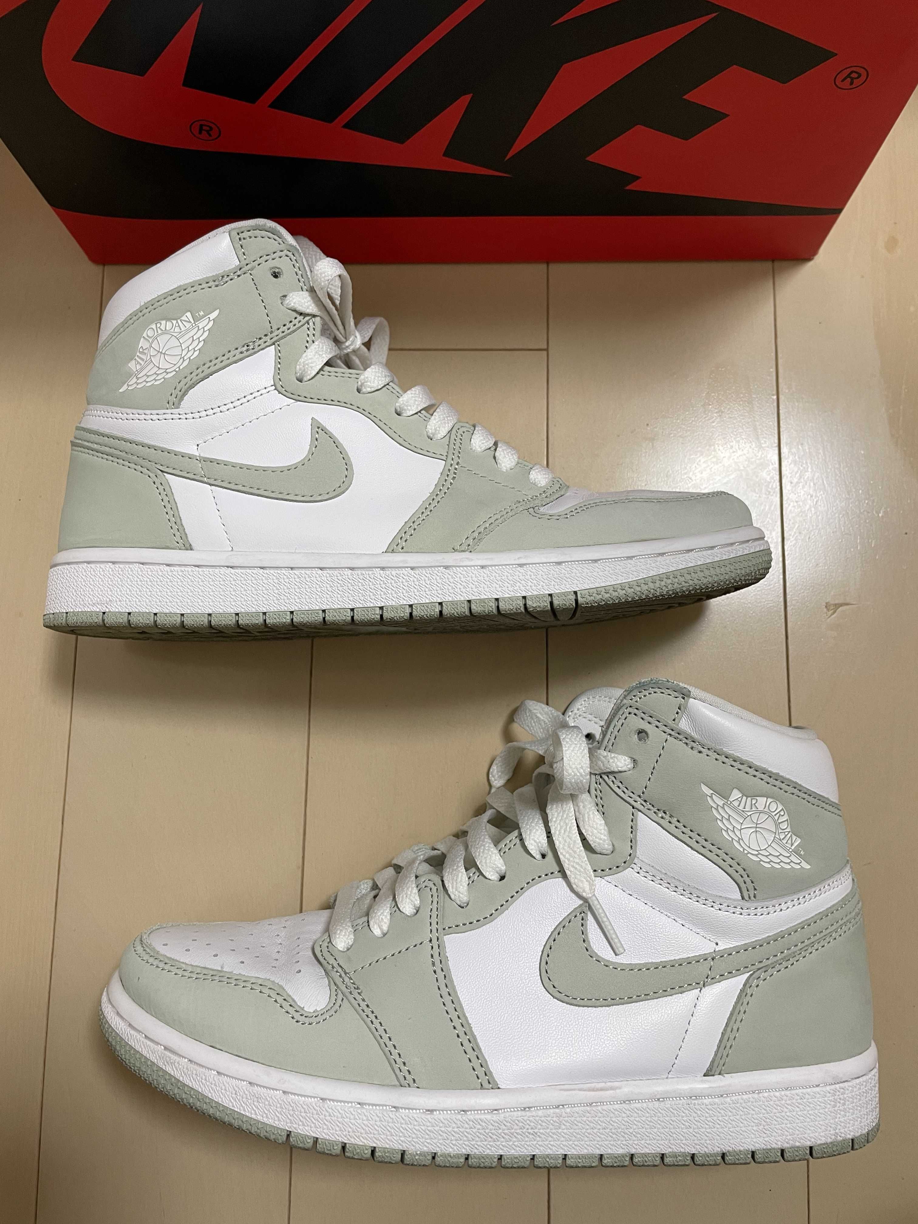 Nike Women's Air Jordan 1 High OG "Seafoam"