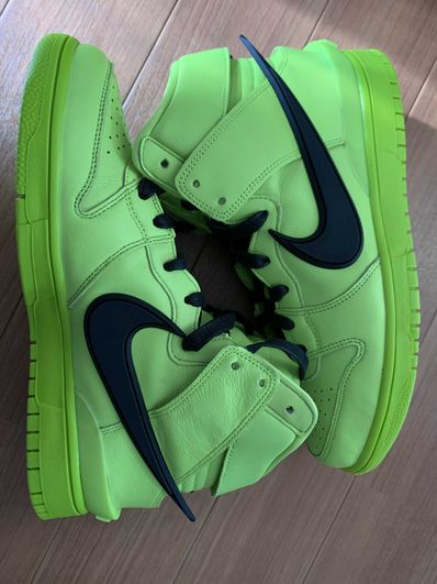 AMBUSH × NIKE DUNK HIGH "FLASH LIME"