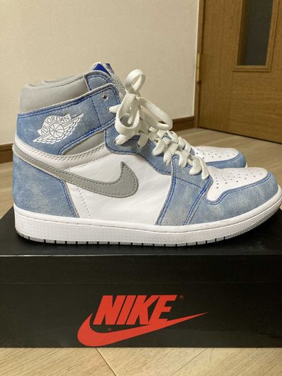 Nike Air Jordan 1 High OG "Hyper Royal"