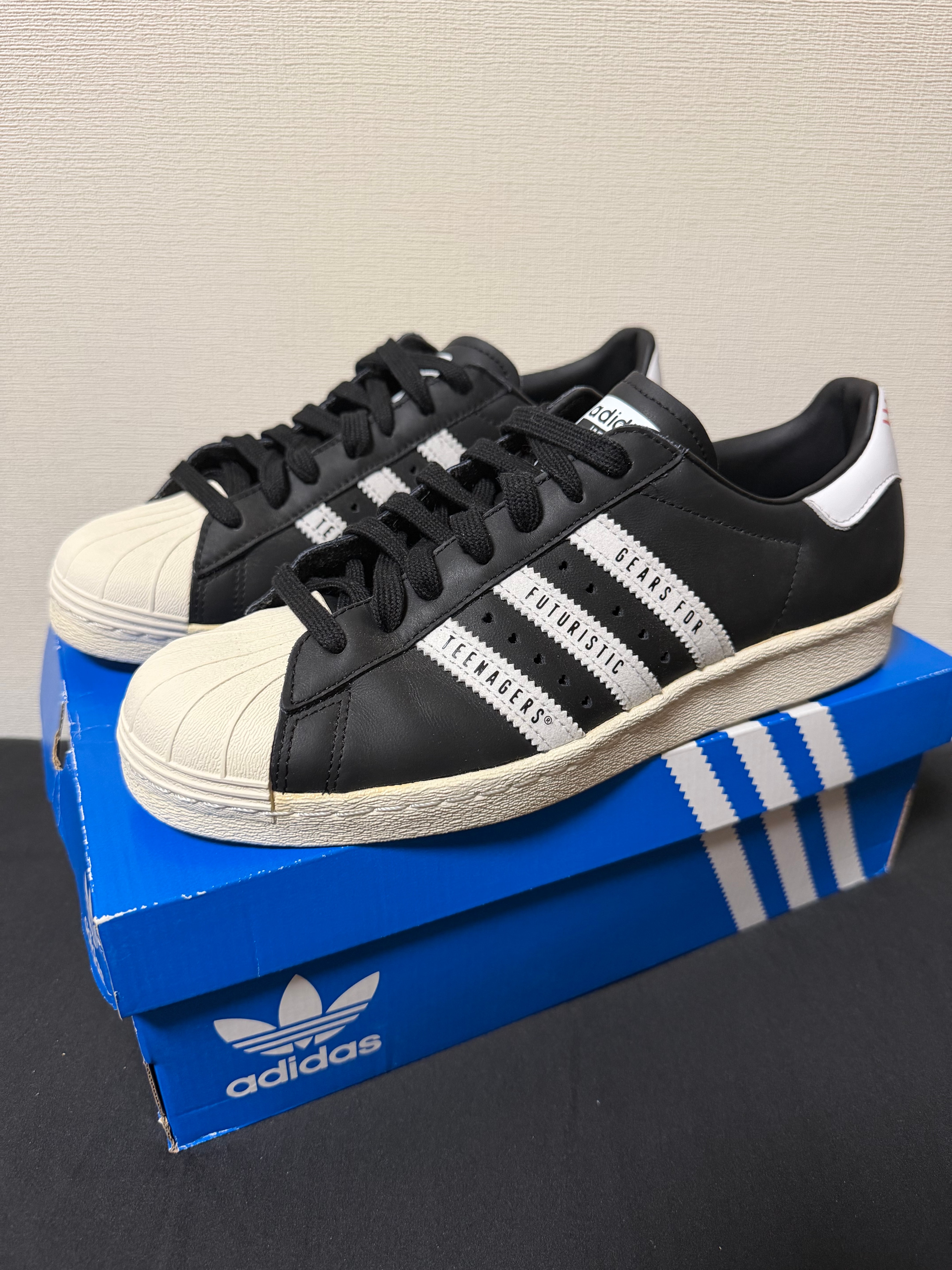 HUMAN MADE × adidas SUPERSTAR 80s "BLACK/WHITE"
