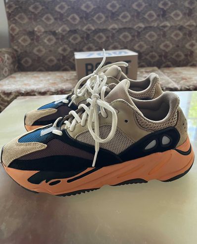 adidas YEEZY Boost 700 "Enflame Amber"