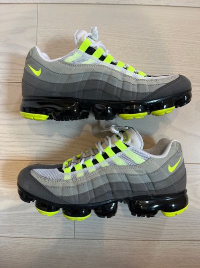 Nike Air Vapormax 95 "Neon"
