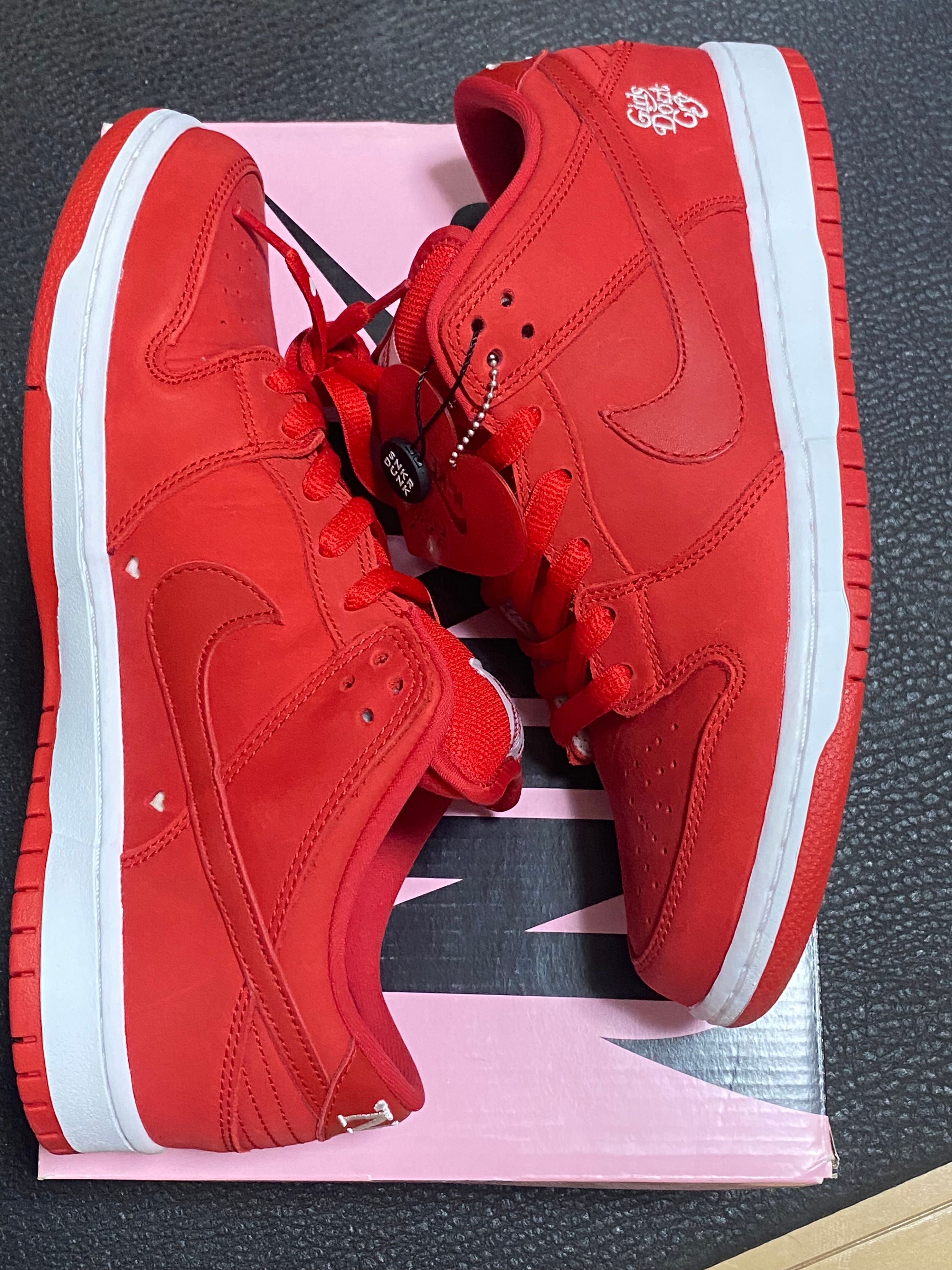 Girls Don't Cry × Nike SB Dunk Low Pro QS "Red" / VERDY