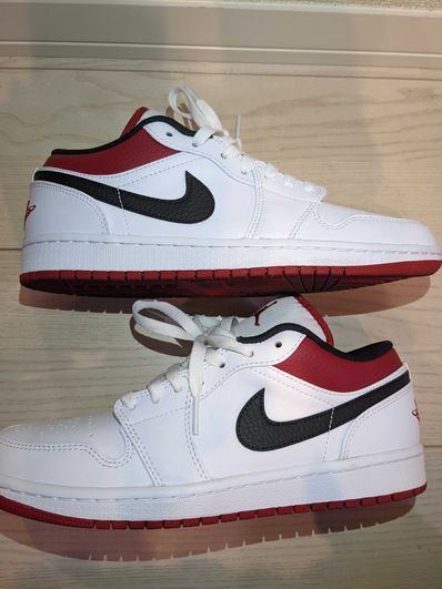 NIKE AIR JORDAN 1 LOW "WHITE/UNIVERSITY RED/BLACK"