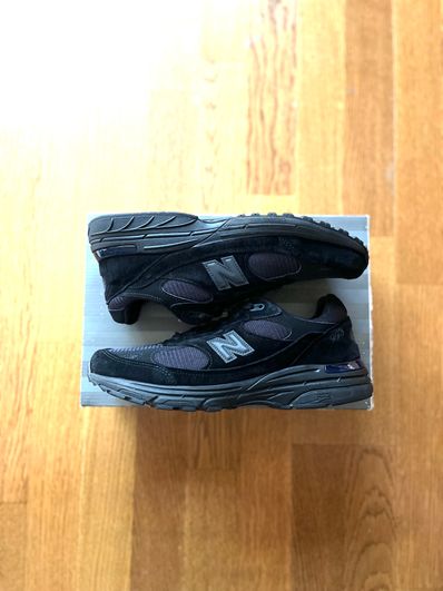 New Balance 993 "Triple Black"