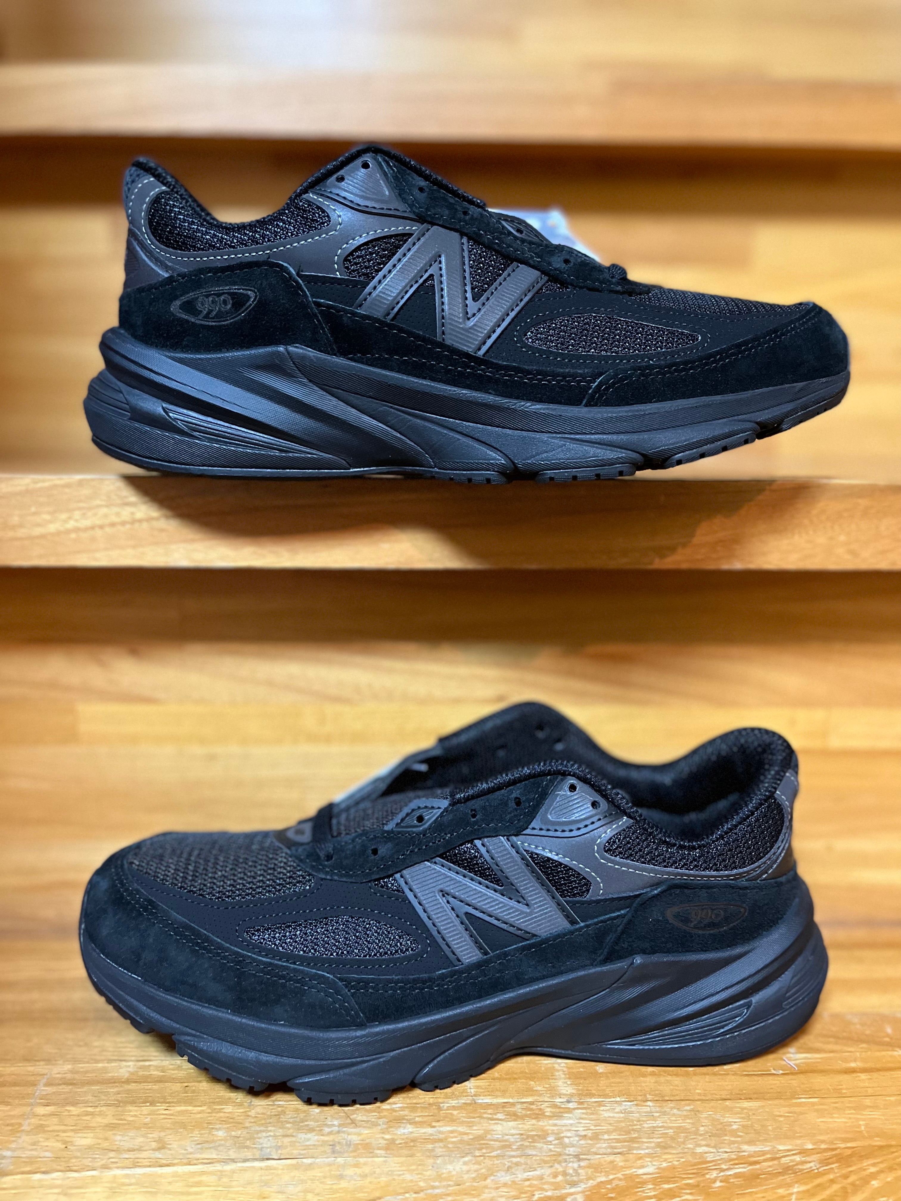 New Balance 990V6 "Triple Black"