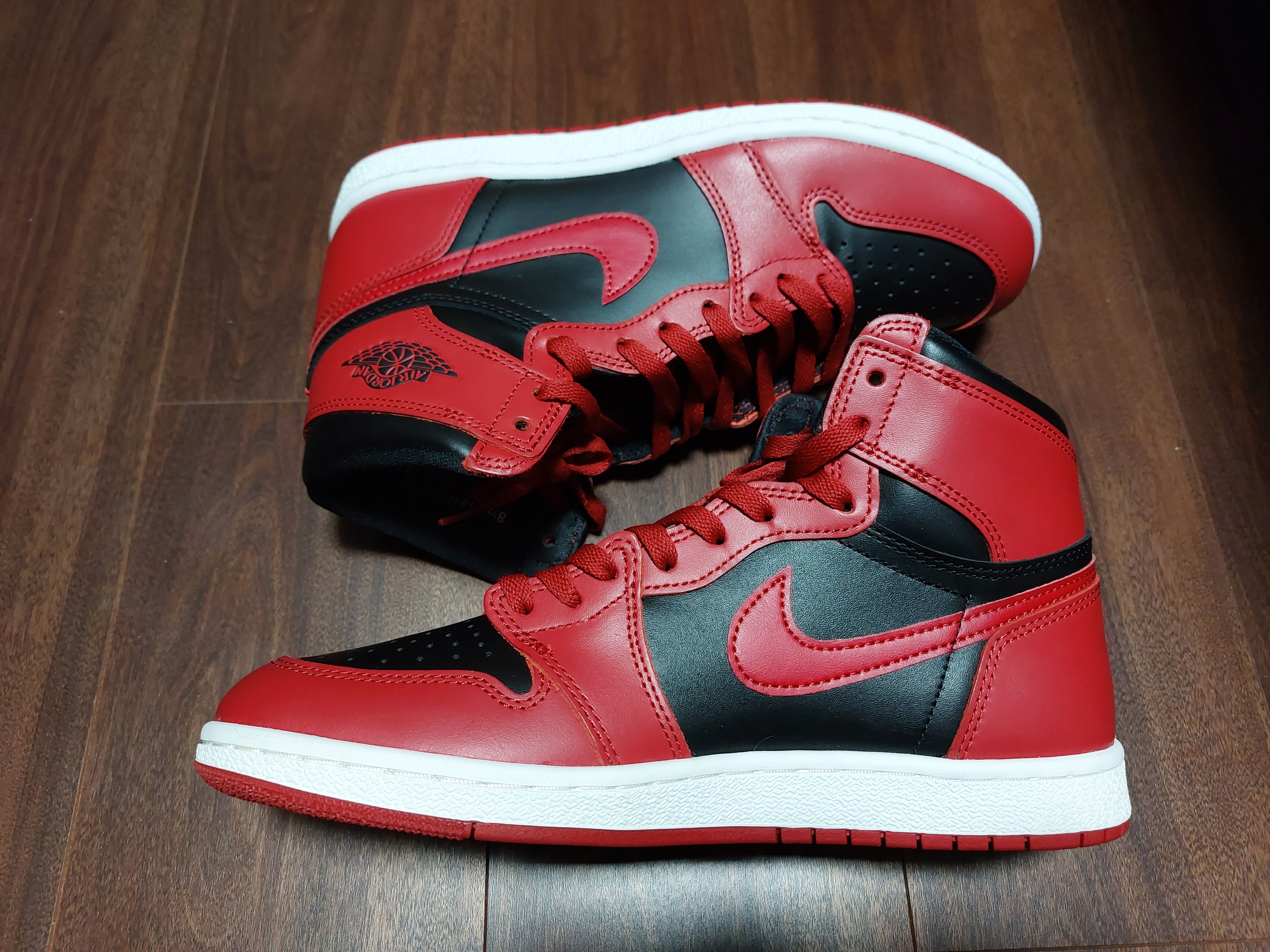 Nike Air Jordan 1 High ’85 "Varsity Red"