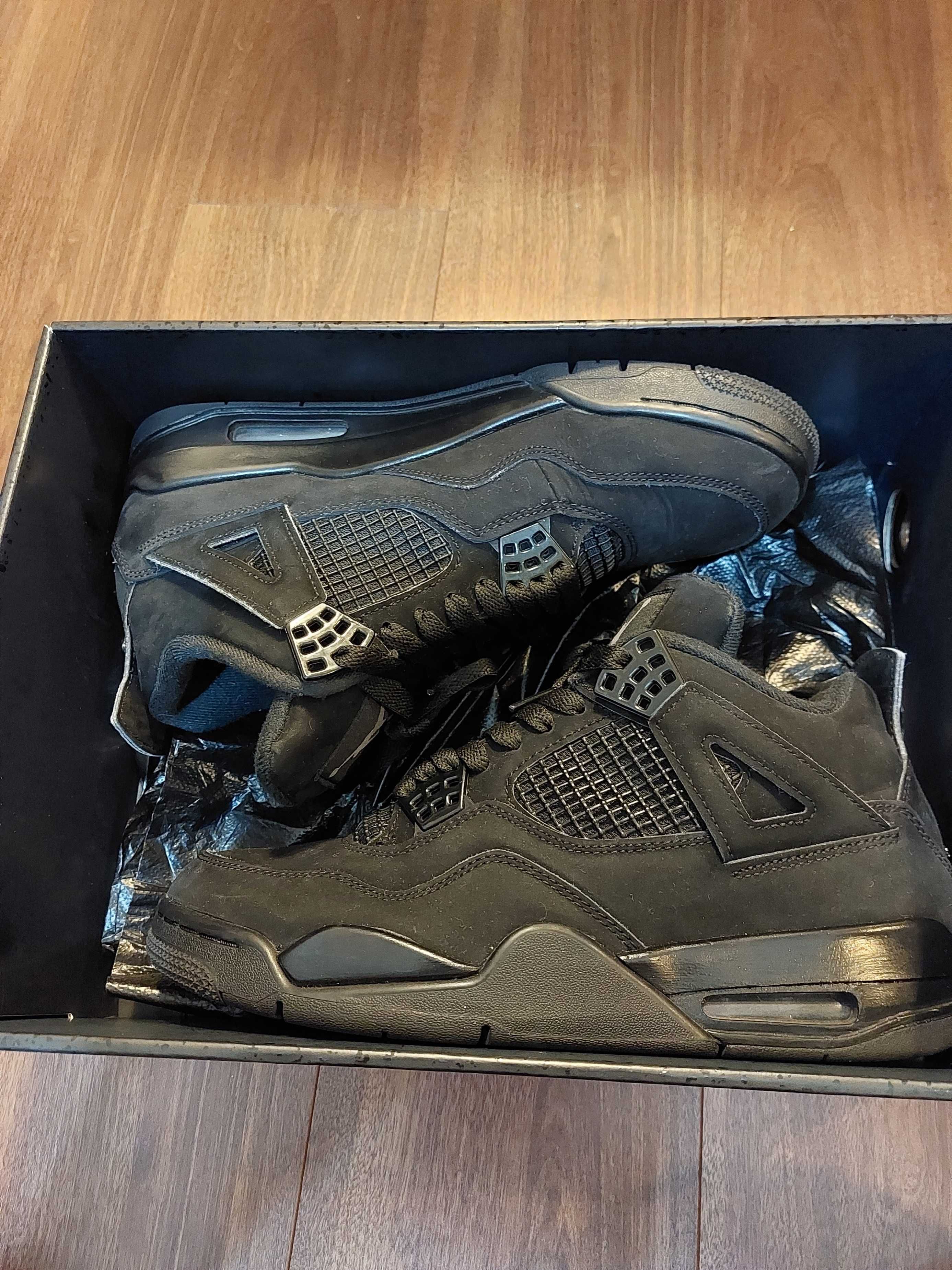 Nike Air Jordan 4 "Black Cat"