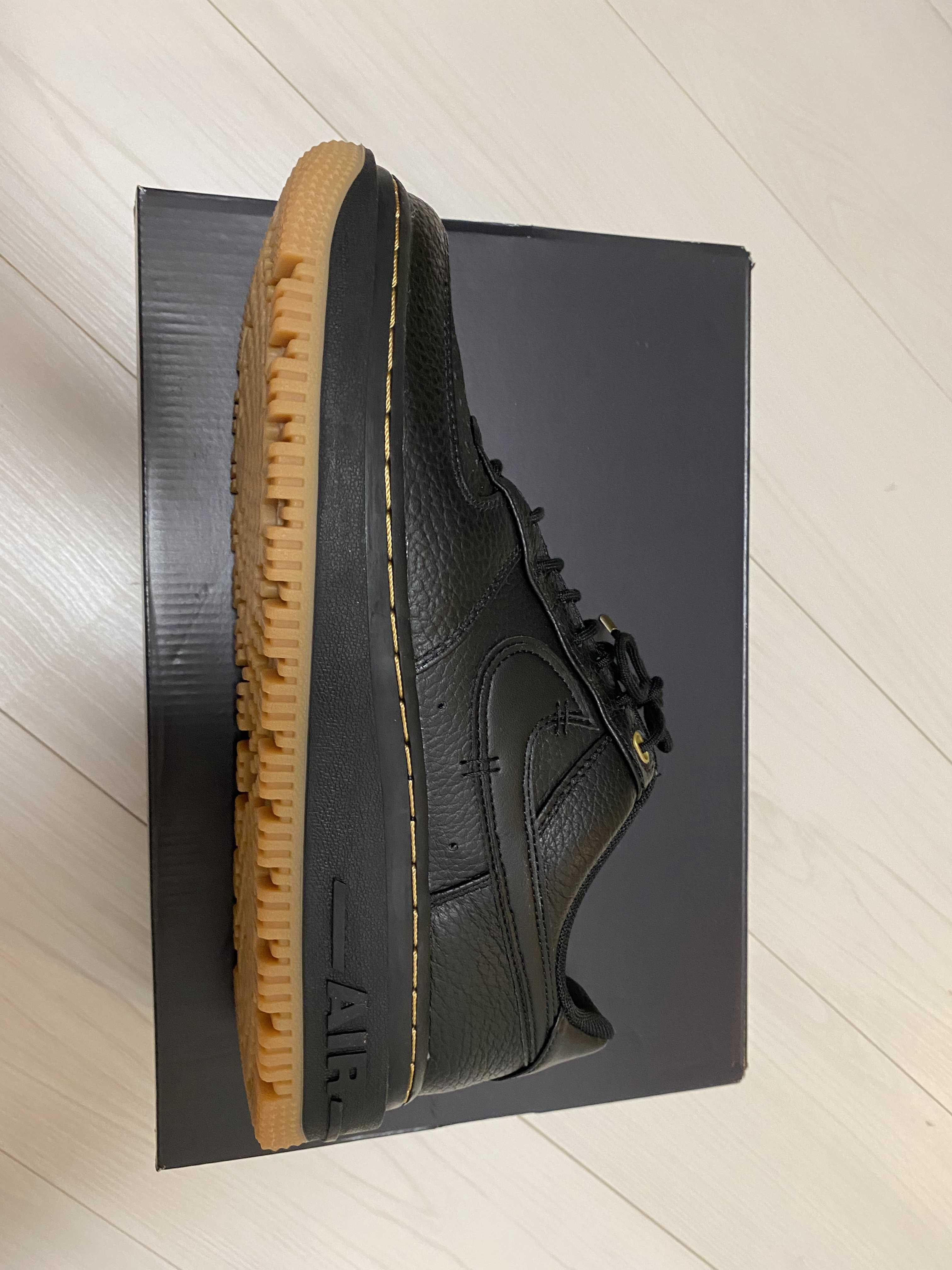 Nike Air Force1 Low Luxe "Black"