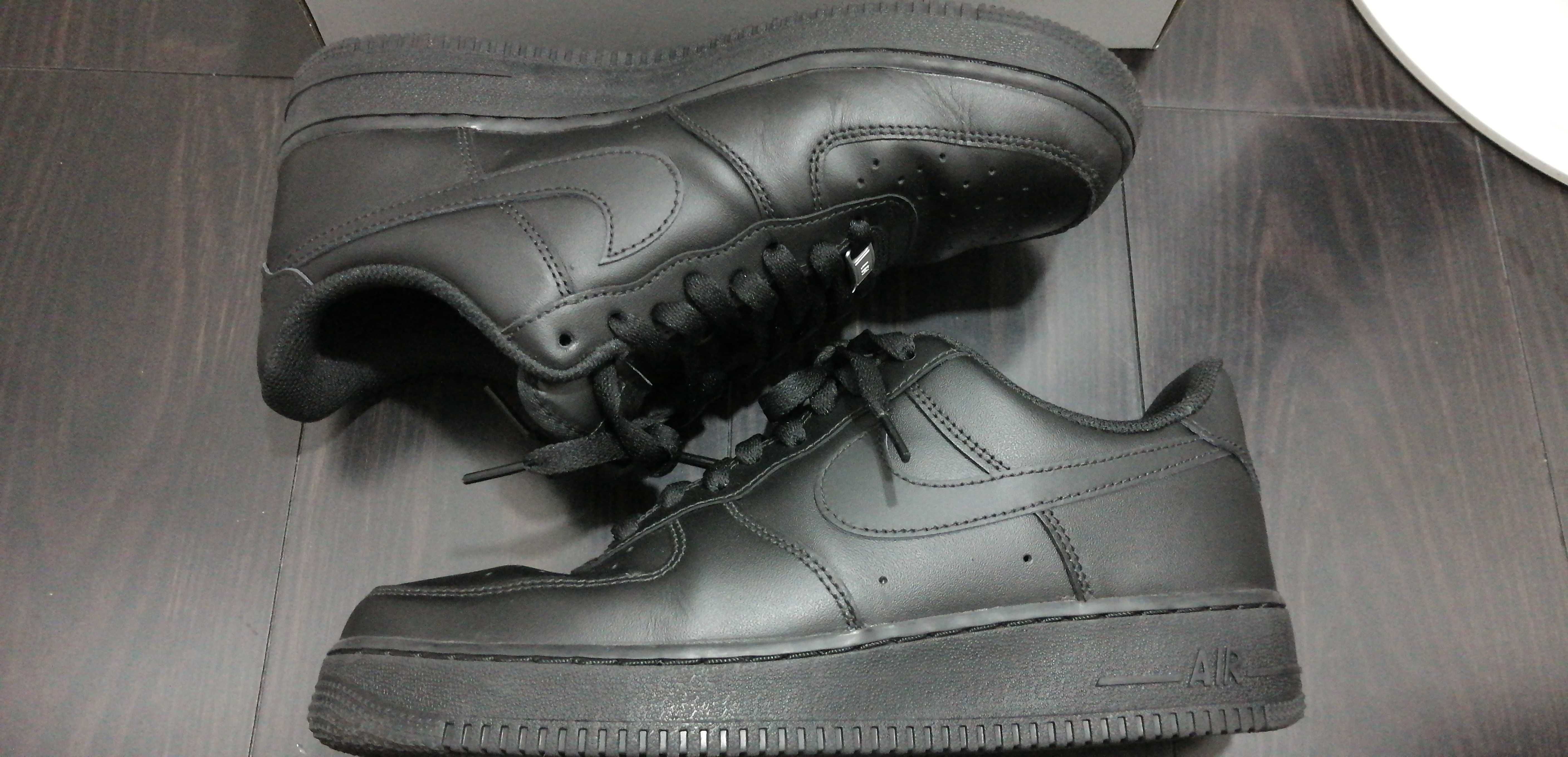 Nike Air Force 1 Low '07 "Black/Black"