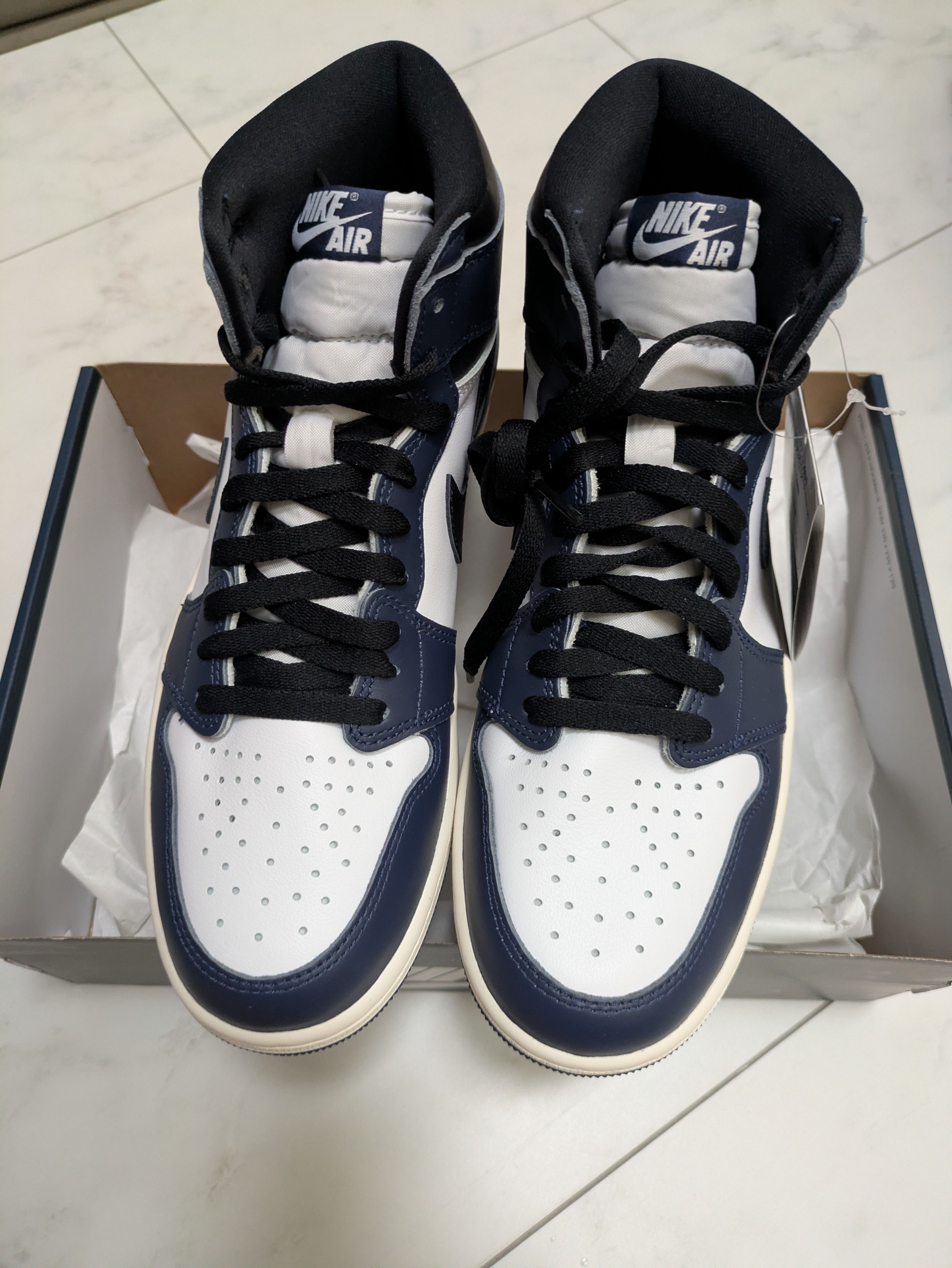 Nike Air Jordan 1 Retro High OG "Midnight Navy"