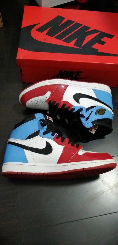 Nike Air Jordan 1 High OG "Fearless"