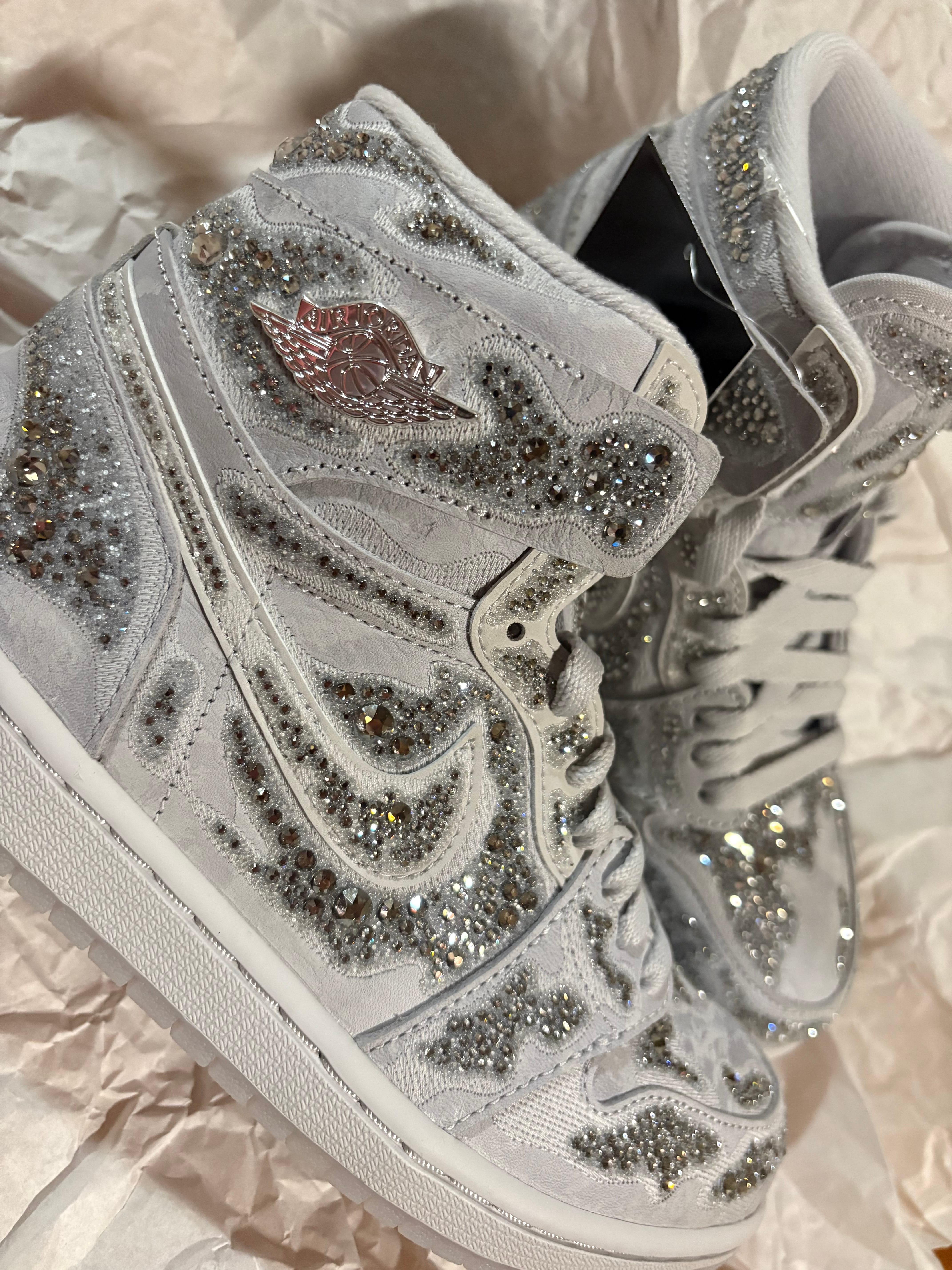 Swarovski × Nike Women's Air Jordan 1 High OG "Vast Grey"