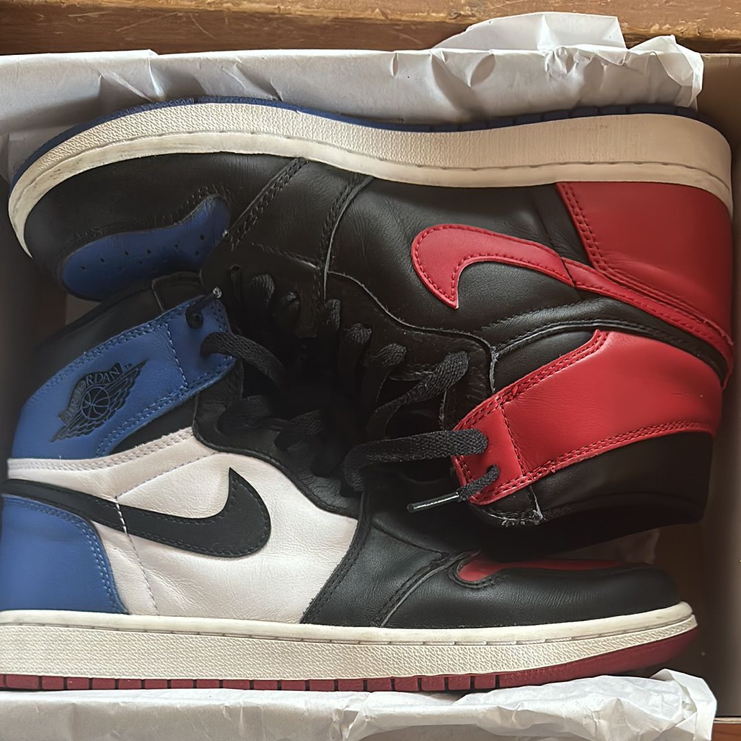 Nike Air Jordan 1 Retro High "Top 3"