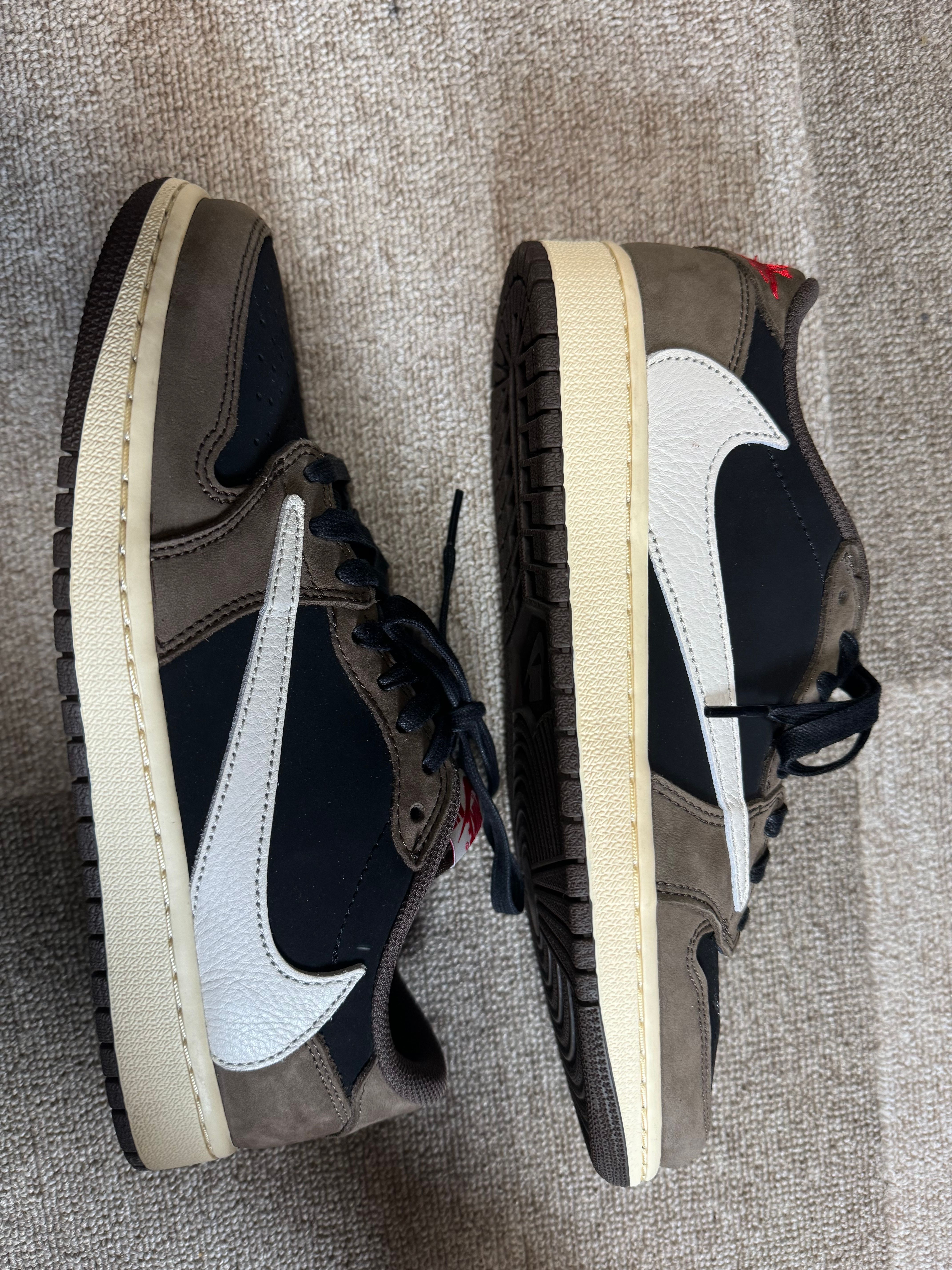 Travis Scott × Nike Air Jordan 1 Low OG SP-T "Black/Dark Mocha"