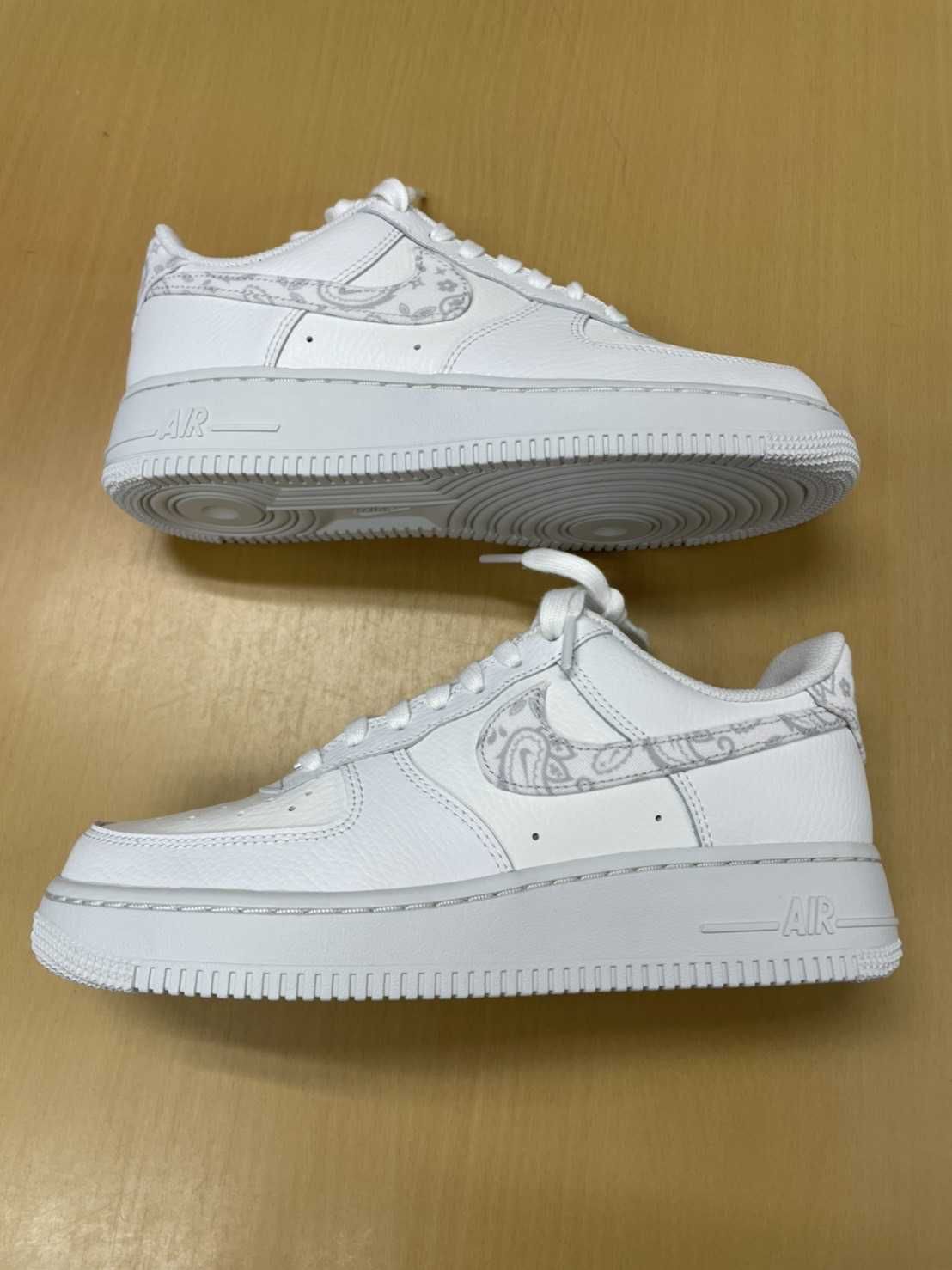 Nike Women's Air Force 1 Low '07 Essential "White Paisley"