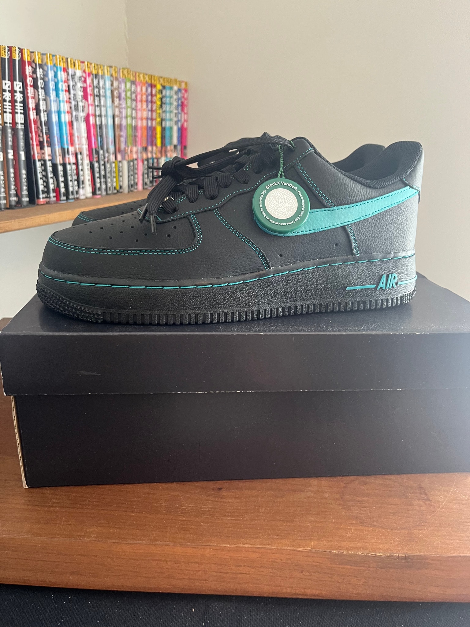 Nike Air Force 1 Low "Black Tiffany"