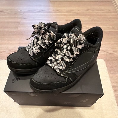 Travis Scott × Nike Air Jordan 1 Low OG SP "Black Phantom"