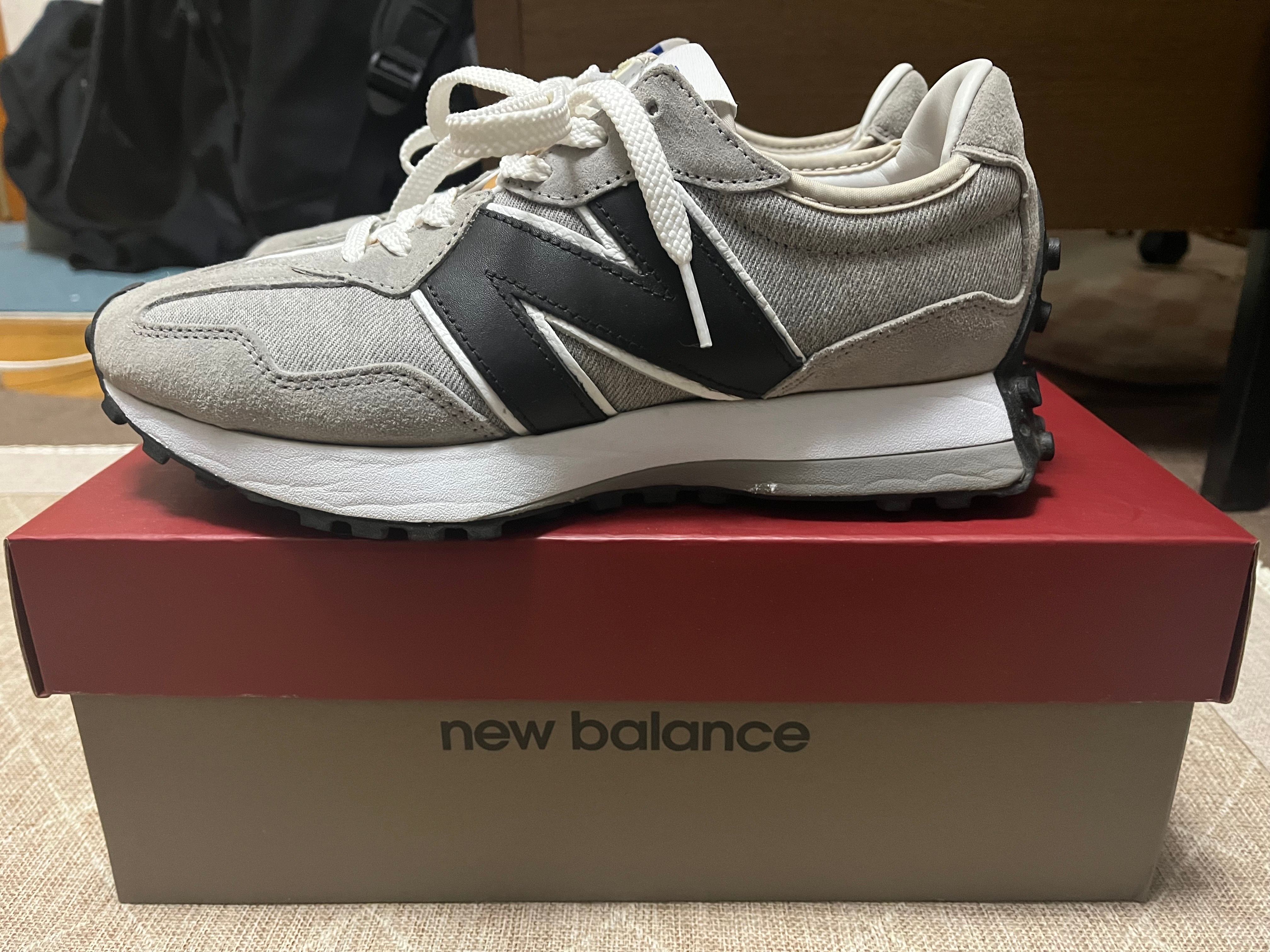 Levi's × New Balance 327 "Gray/Black"