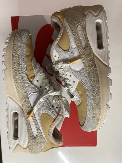 Nike Women's Air Max 90 "Wild"