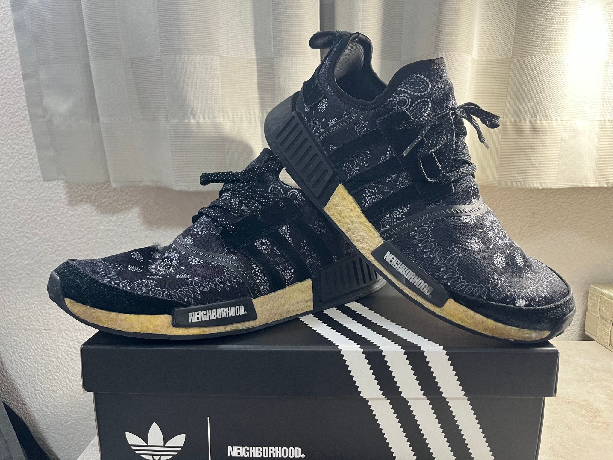 NEIGHBORHOOD × adidas NMD R1 Paisley "Black"