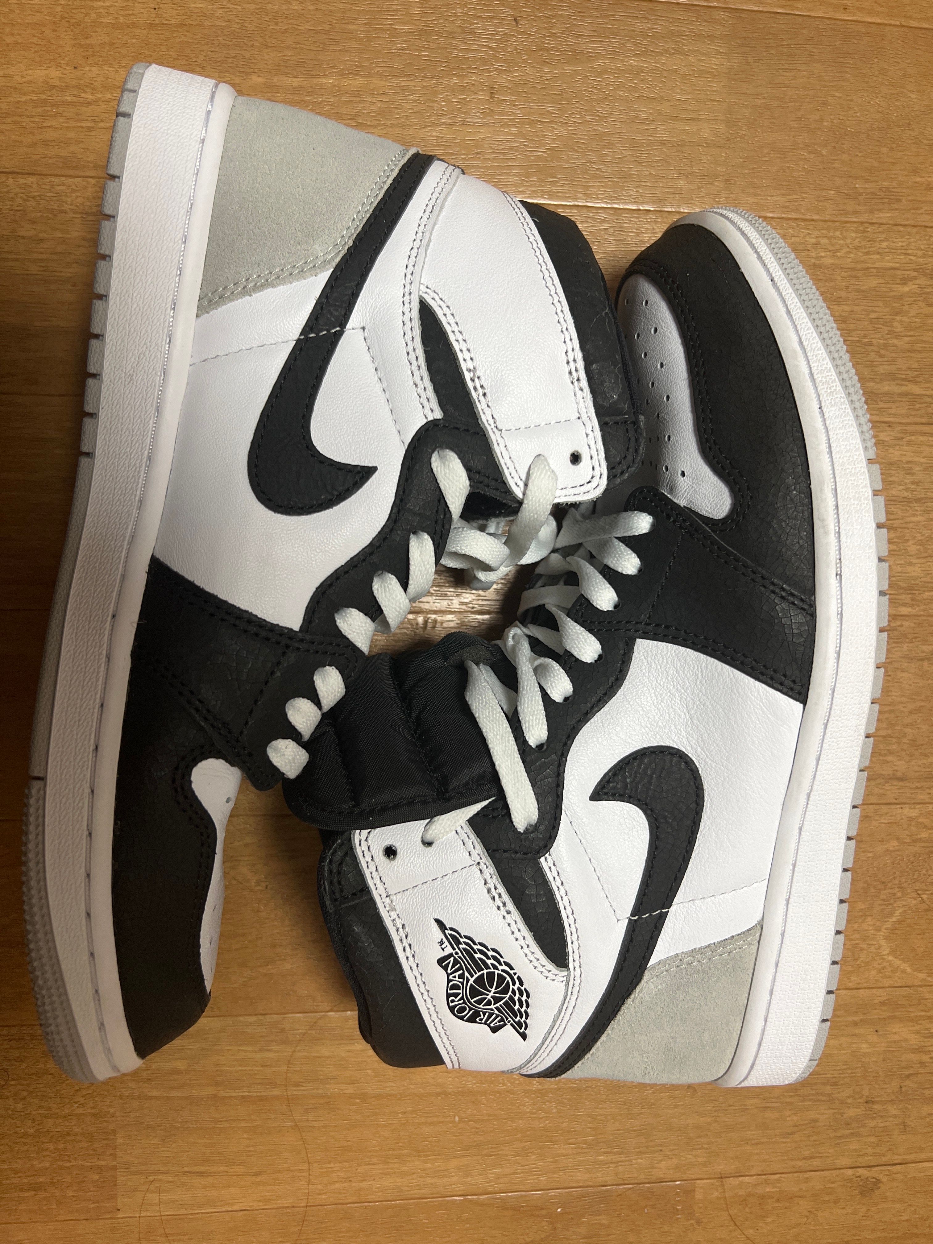Nike Air Jordan 1 High OG "Bleached Coral"