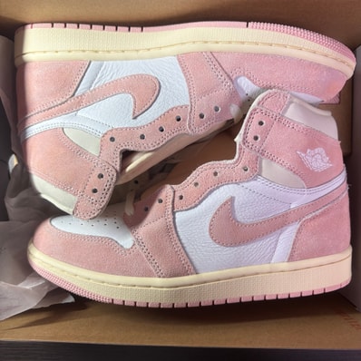 Nike Women's Air Jordan 1 Retro High OG "Washed Pink"