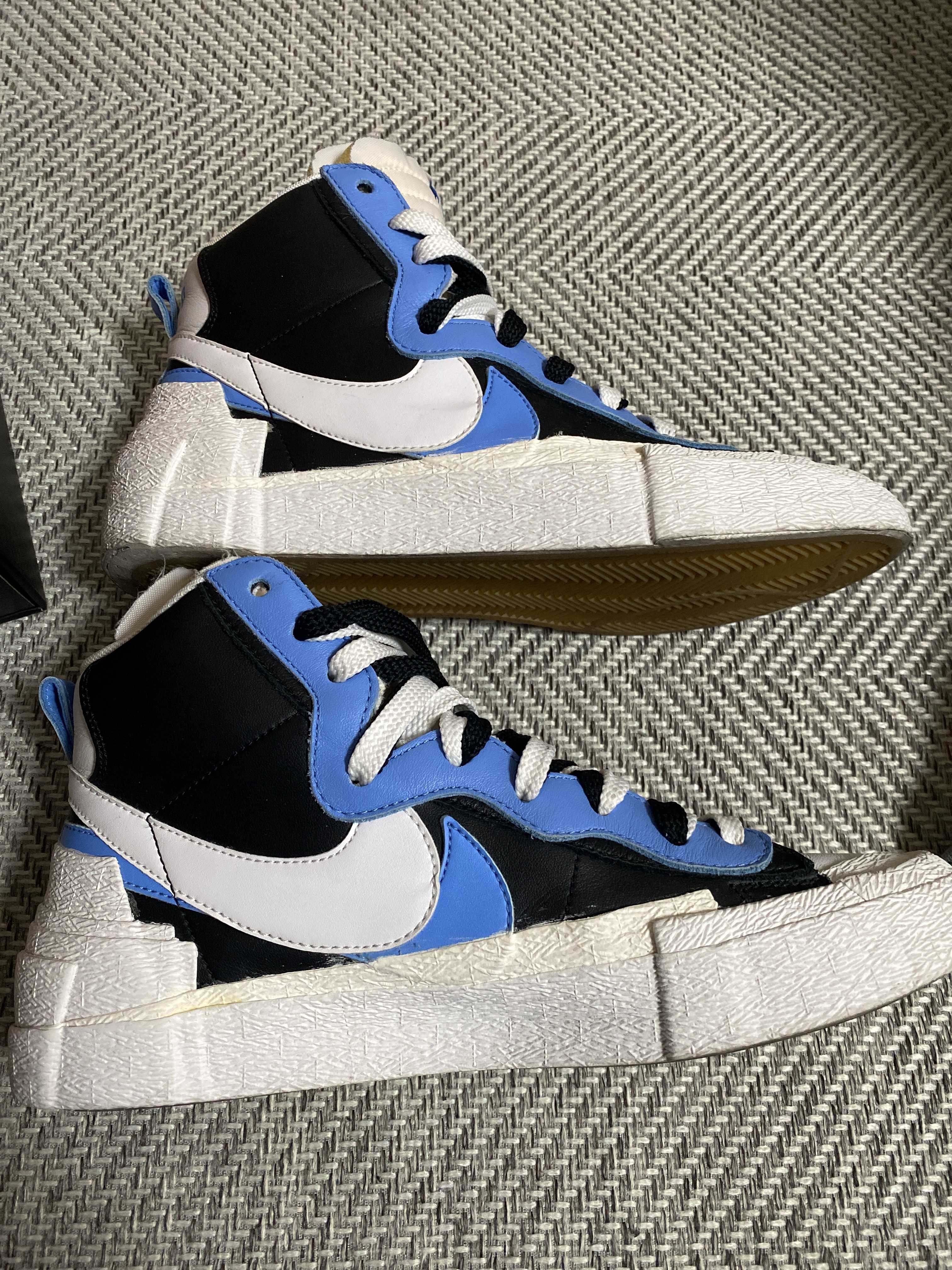 sacai × NIKE BLAZER MID "BLACK / BLUE"