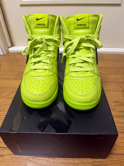 AMBUSH × NIKE DUNK HIGH "FLASH LIME"