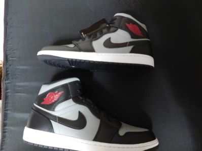 Nike Air Jordan 1 Mid "Shadow"