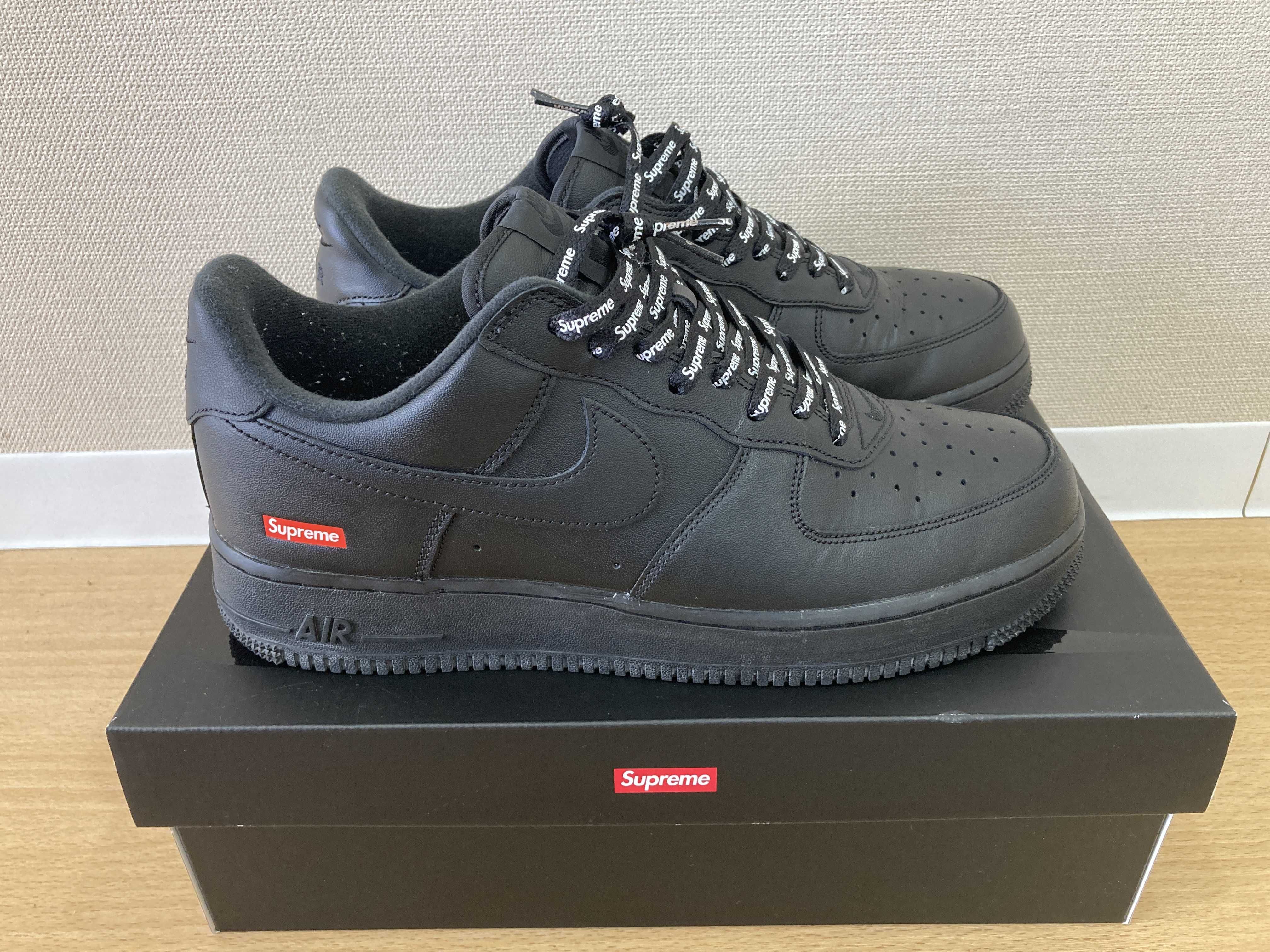Supreme × Nike Air Force 1 Low "Black"