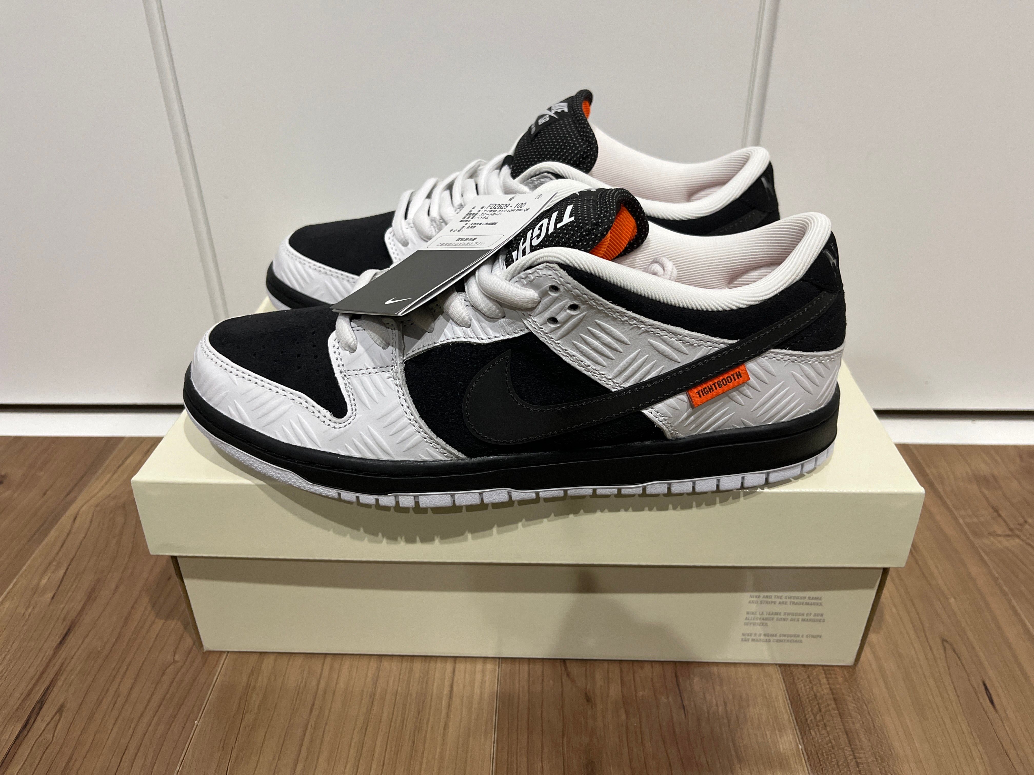 TIGHTBOOTH × Nike SB Dunk Low Pro QS "Black and White"