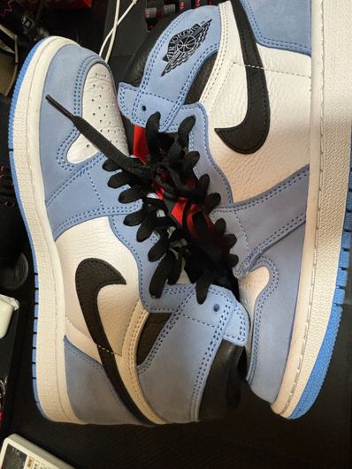 Nike Air Jordan 1 High OG "University Blue"