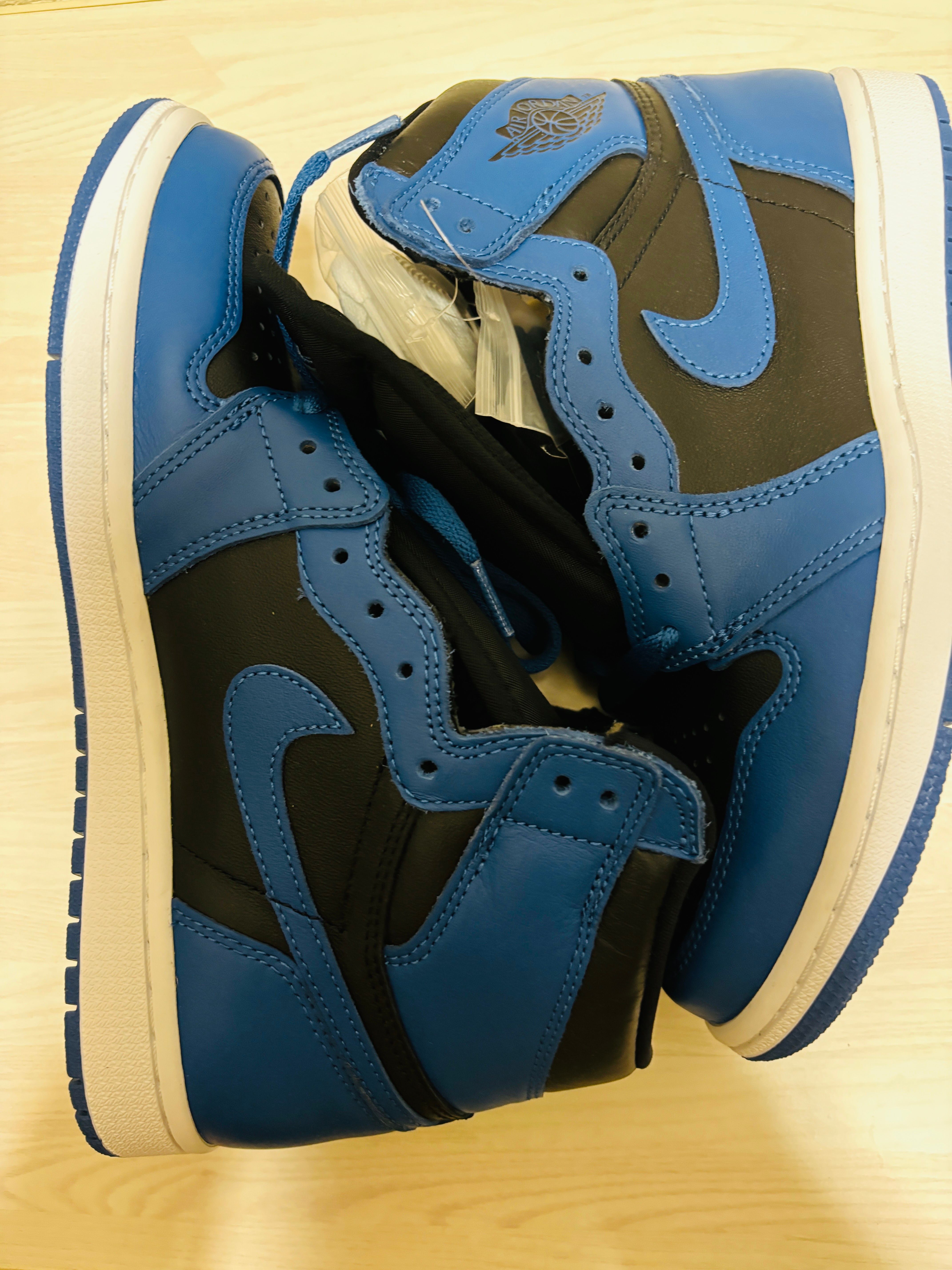 Nike Air Jordan 1 Retro High OG "Dark Marina Blue"
