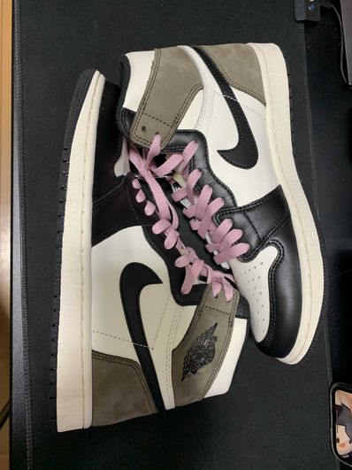 Nike Air Jordan 1 High OG "Sail/Dark Mocha/Black"