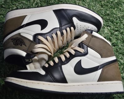 Nike Air Jordan 1 High OG "Sail/Dark Mocha/Black"