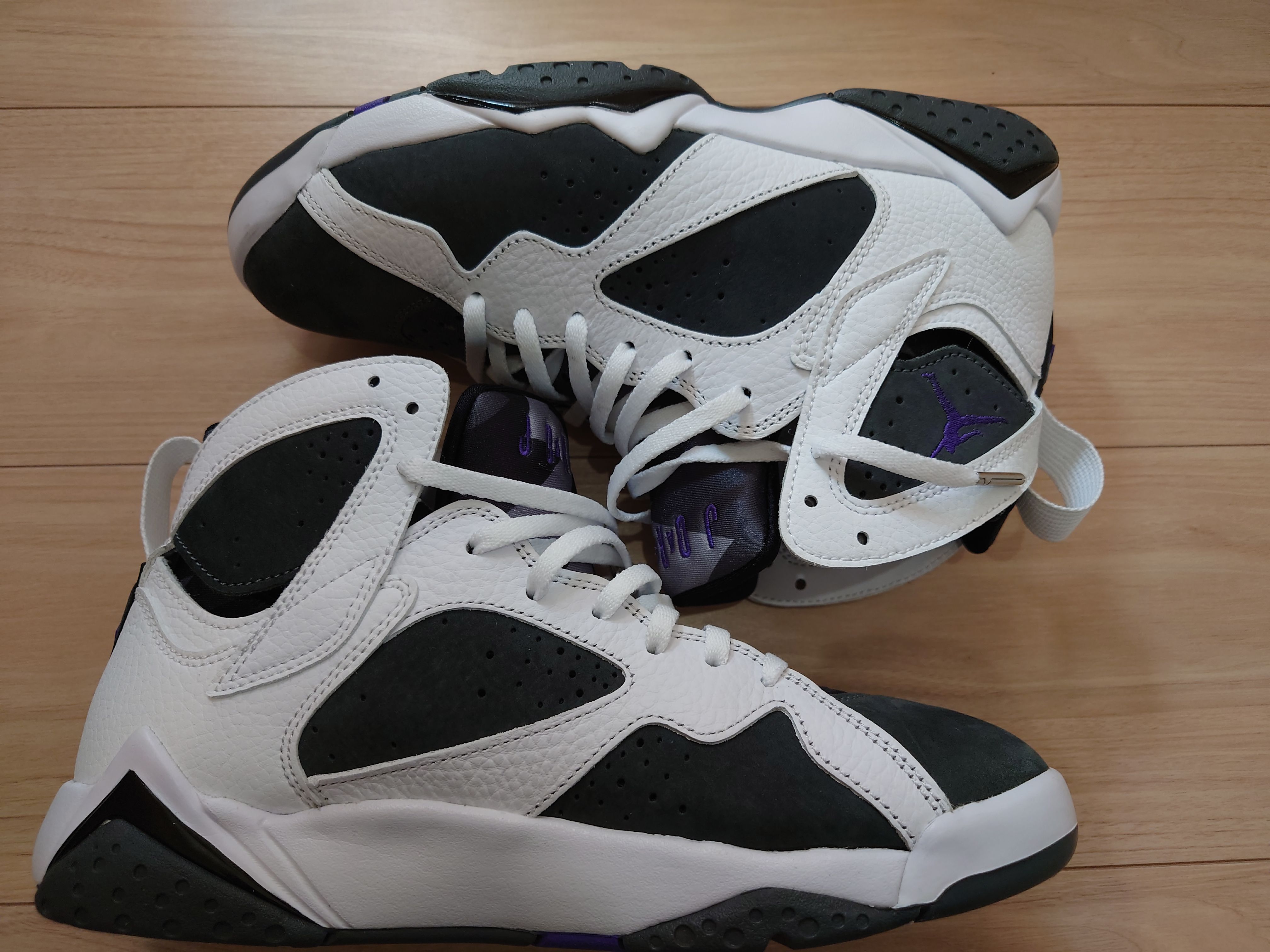 Nike Air Jordan 7 Retro "Flint" (2021)