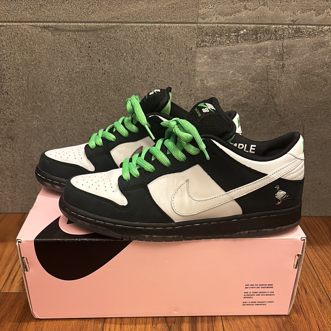 STAPLE × Nike SB Dunk Low "Pigeon Black/White"
