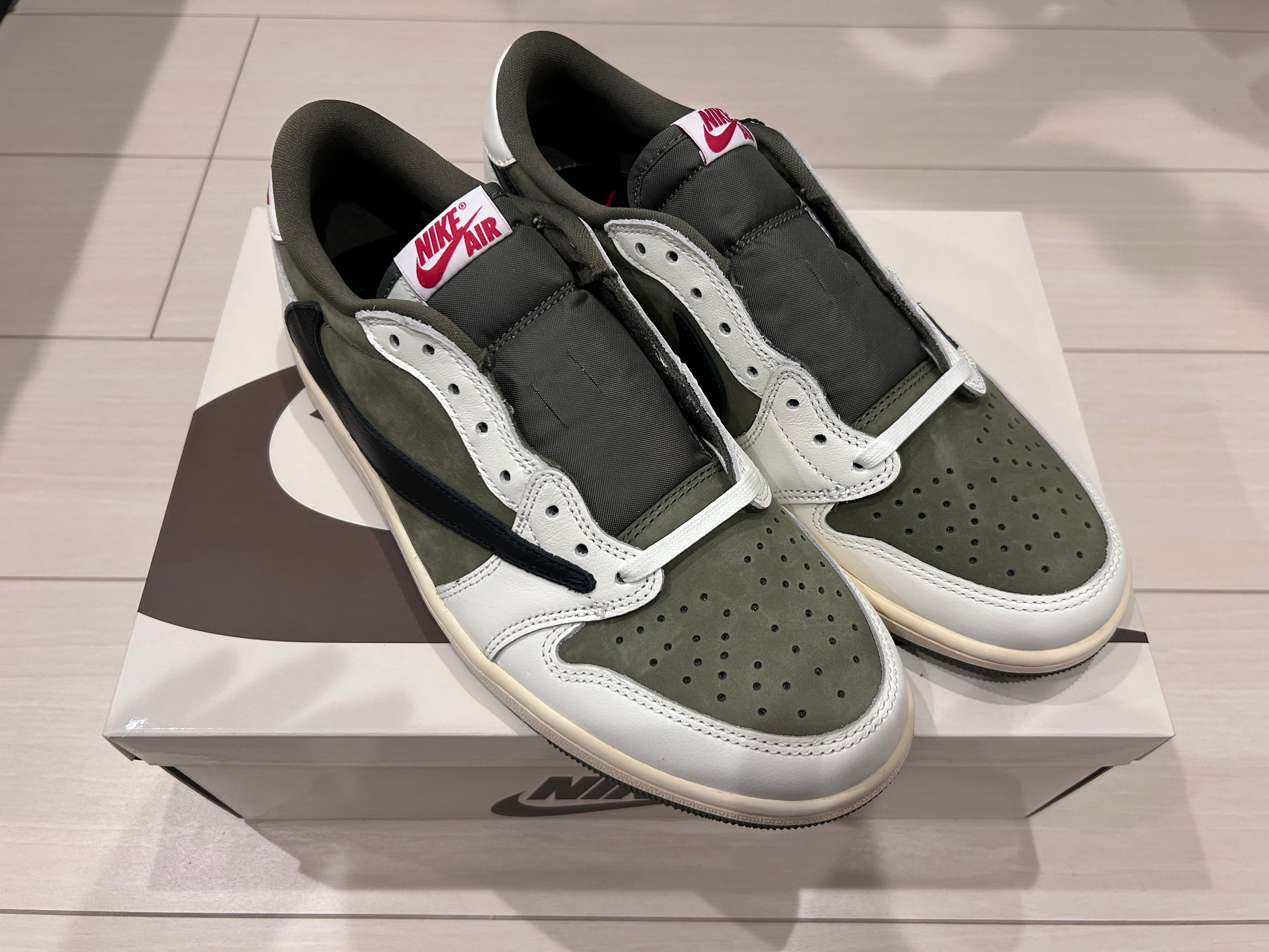 Travis Scott × Nike Air Jordan 1 Low OG SP "Reverse Olive"