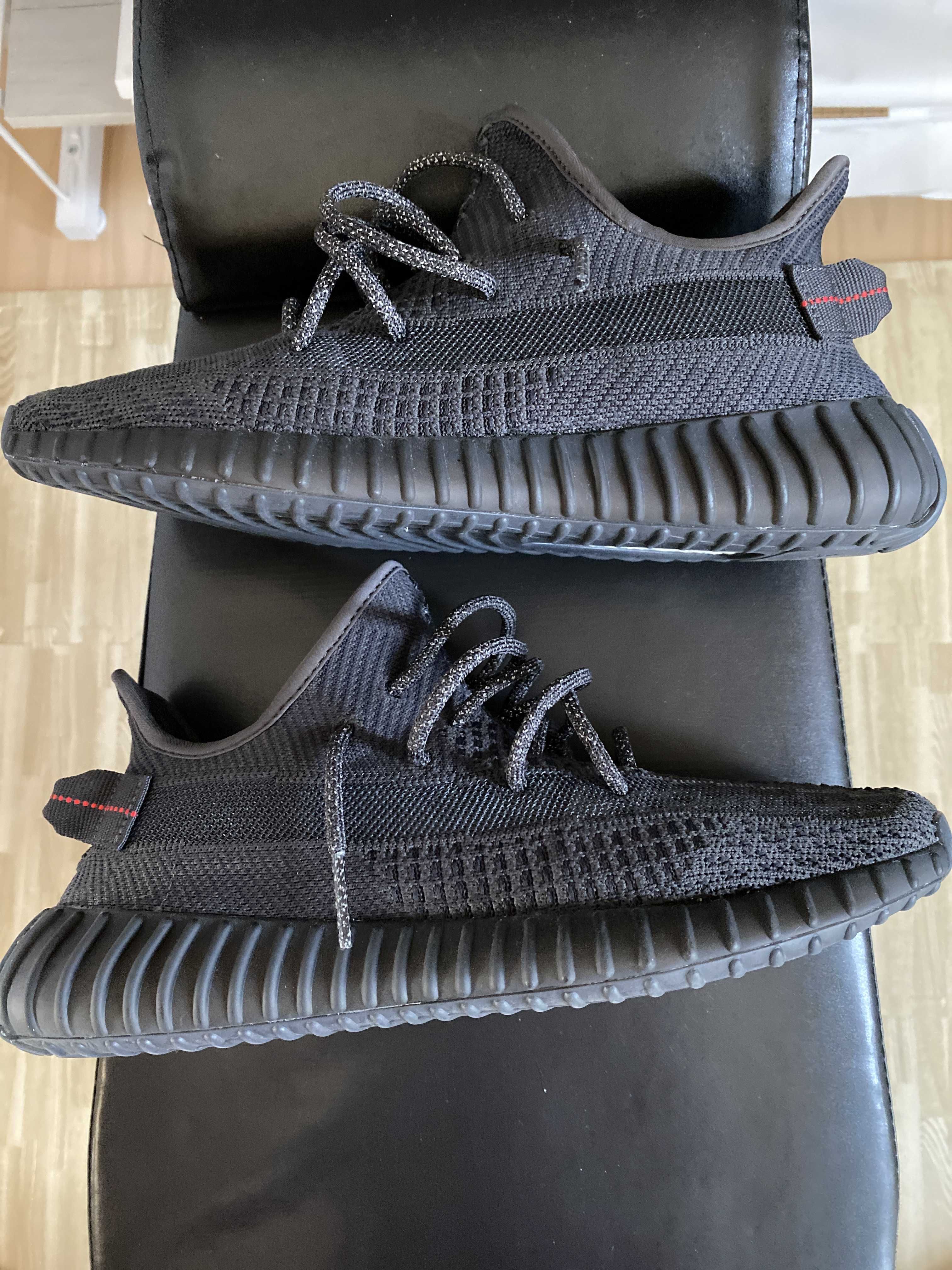 adidas YEEZY Boost 350 V2 "Black"