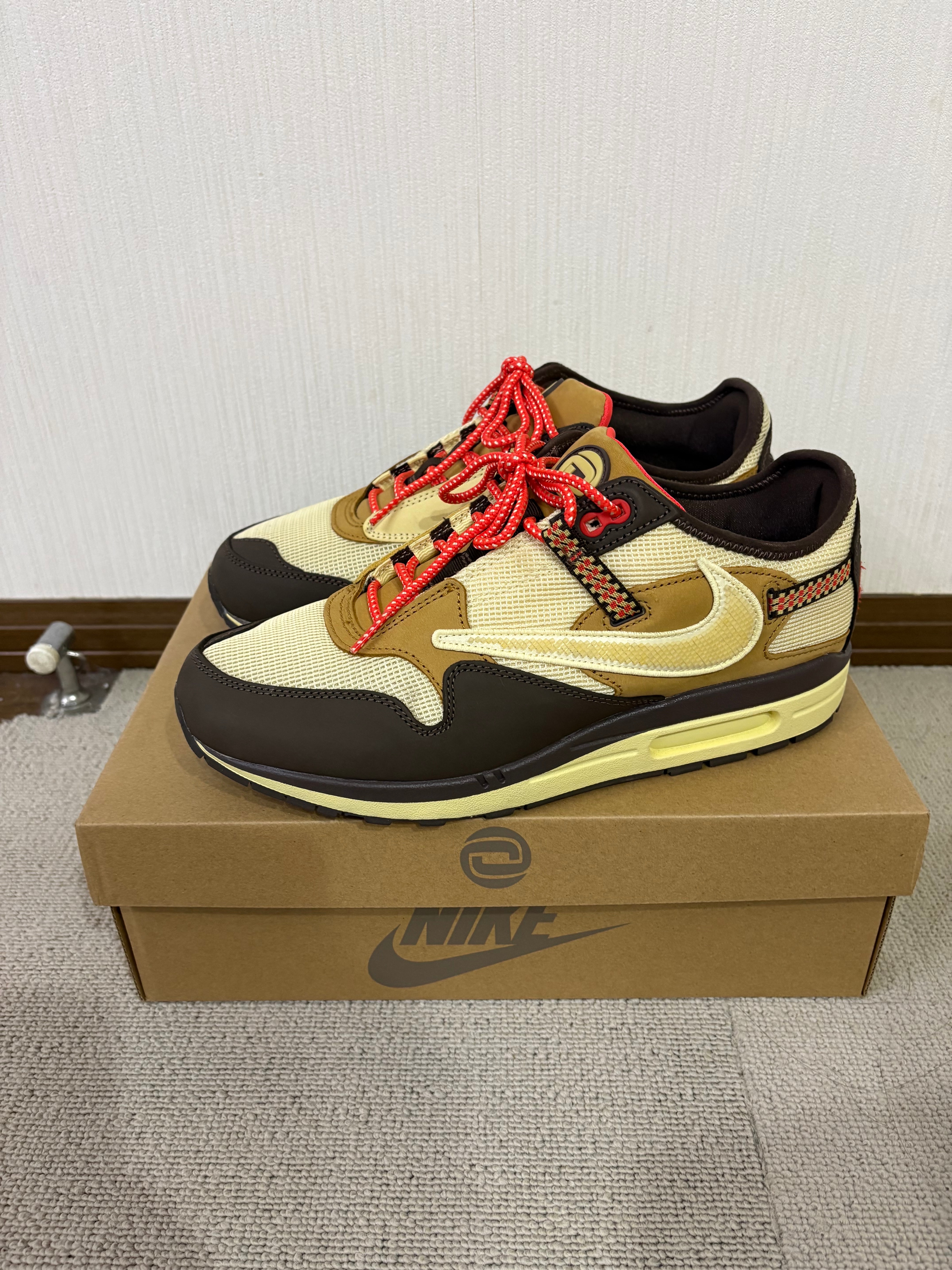 トラヴィススコット × ナイキ エアマックス1 "カクタス ブラウン"