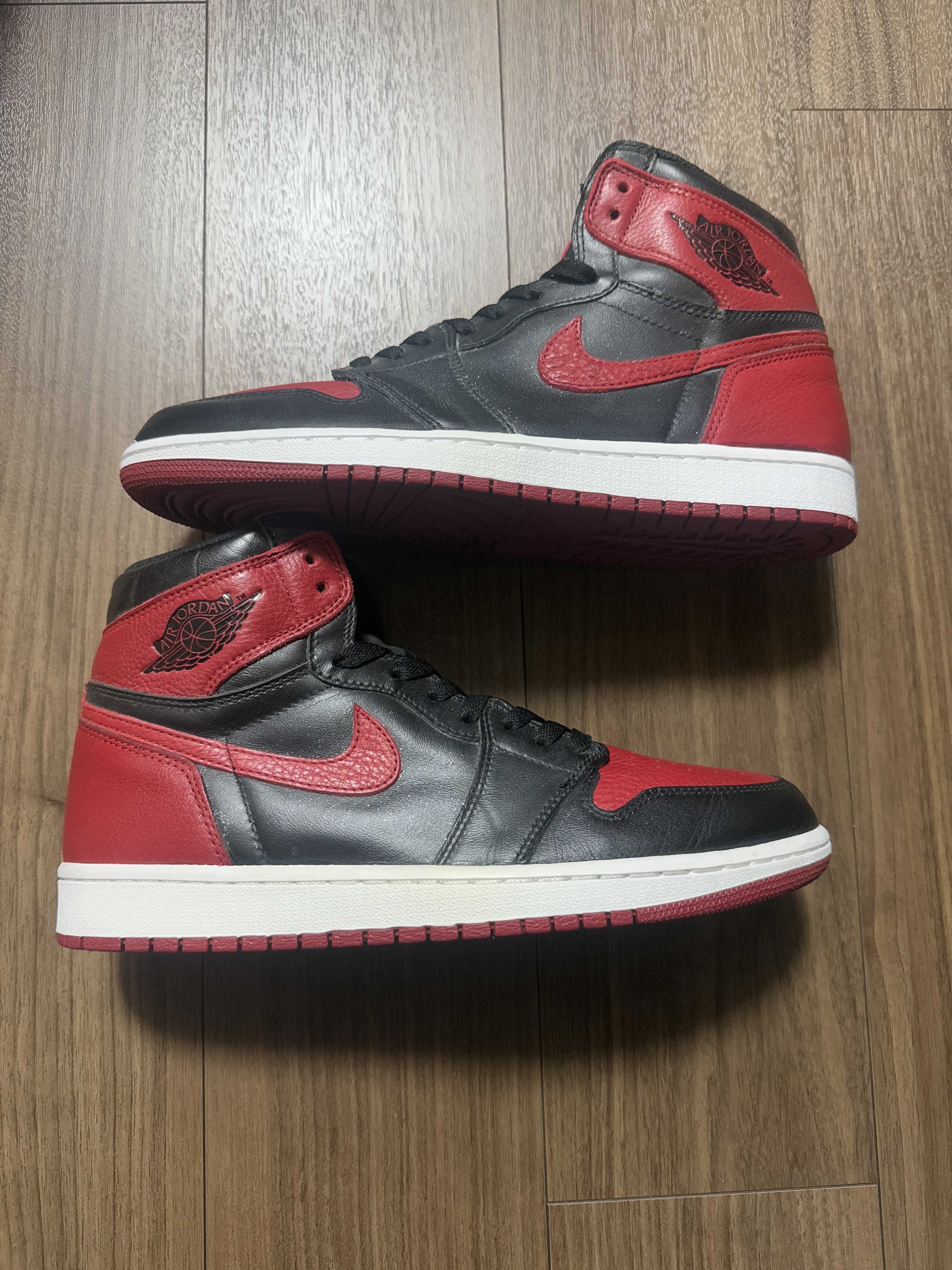 Nike Air Jordan 1 Retro High OG "Bred/Banned" (2016)