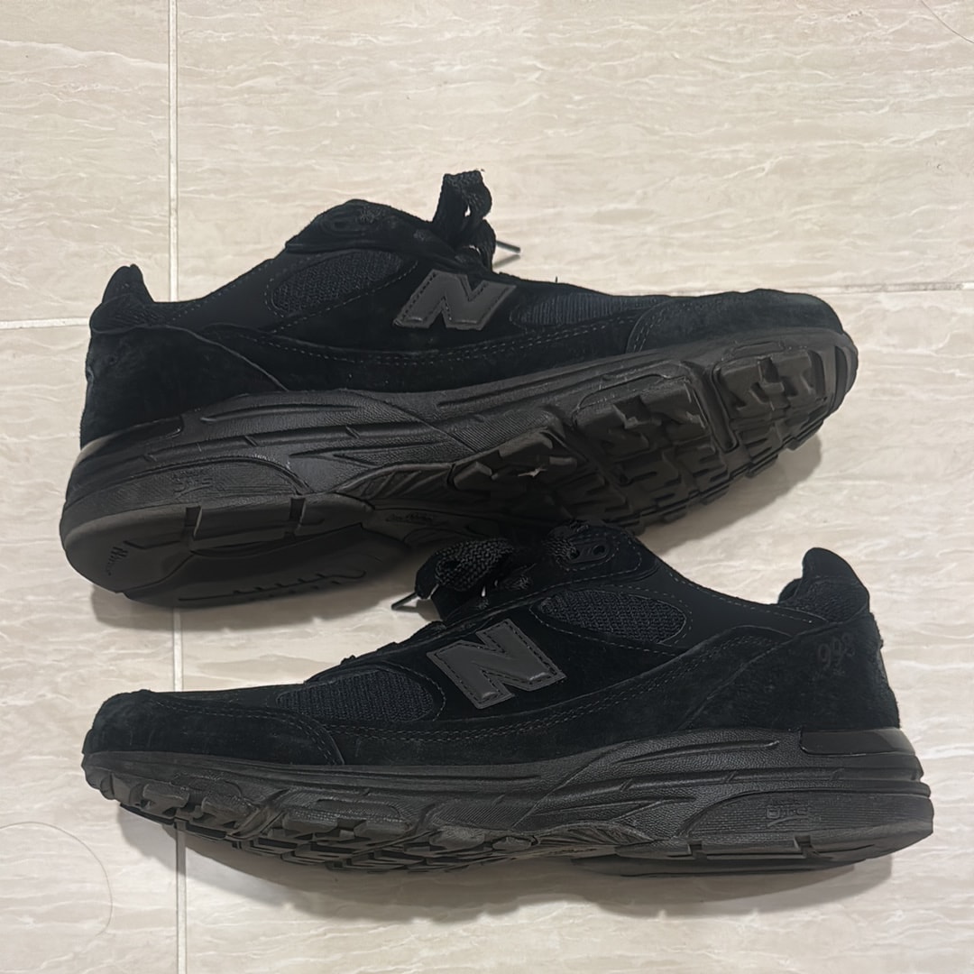 New Balance 993 "Triple Black"