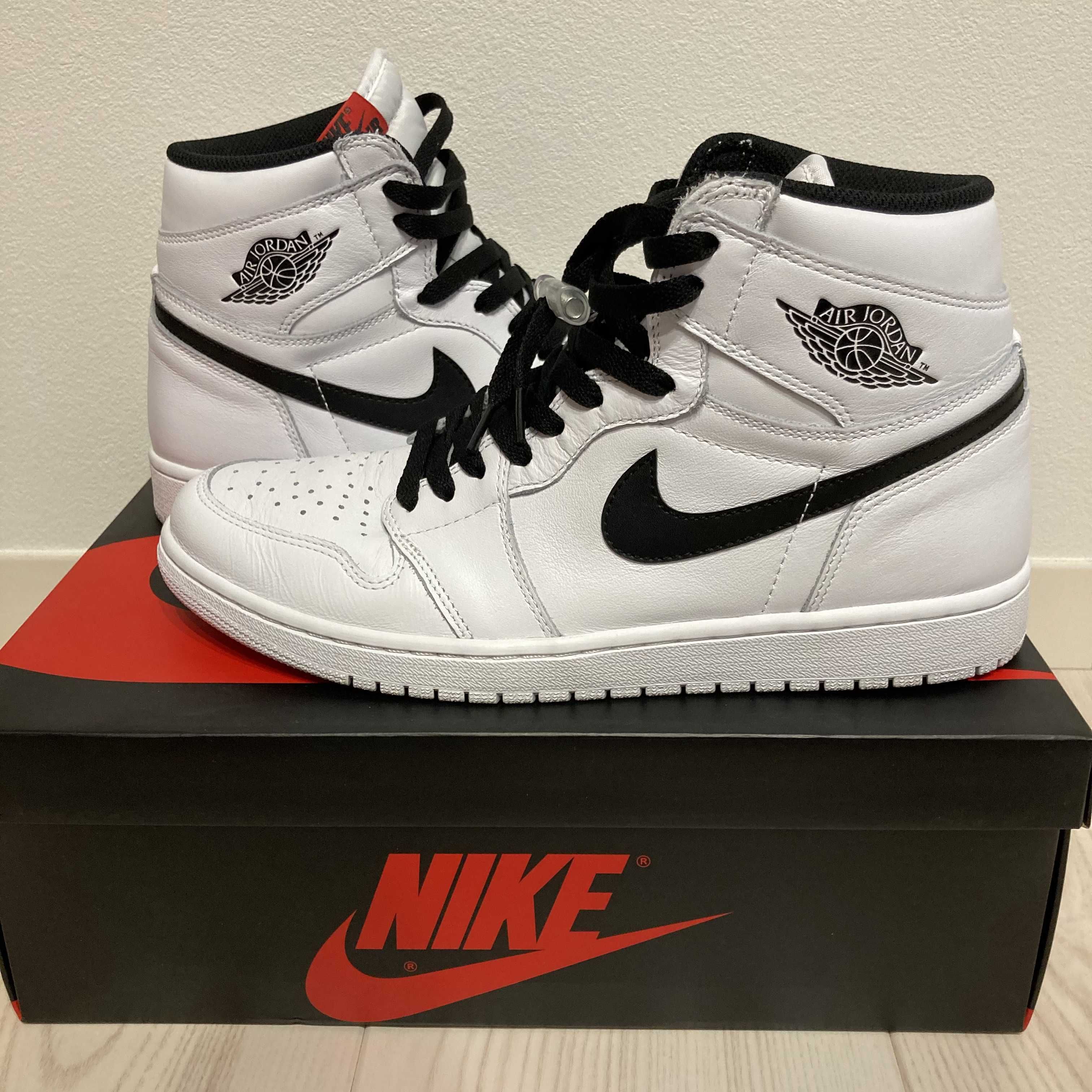 Nike Air Jordan 1 Retro High "Yin Yang White"