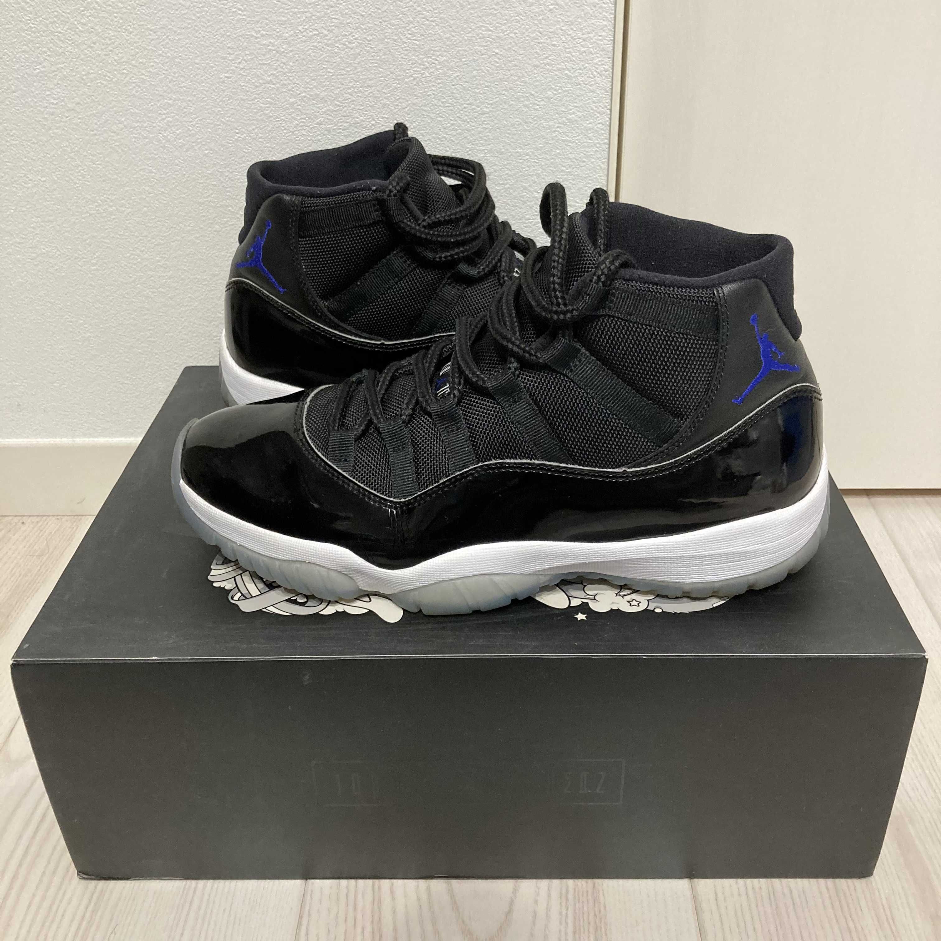 Nike Air Jordan 11 Retro "Space Jam" (2016)