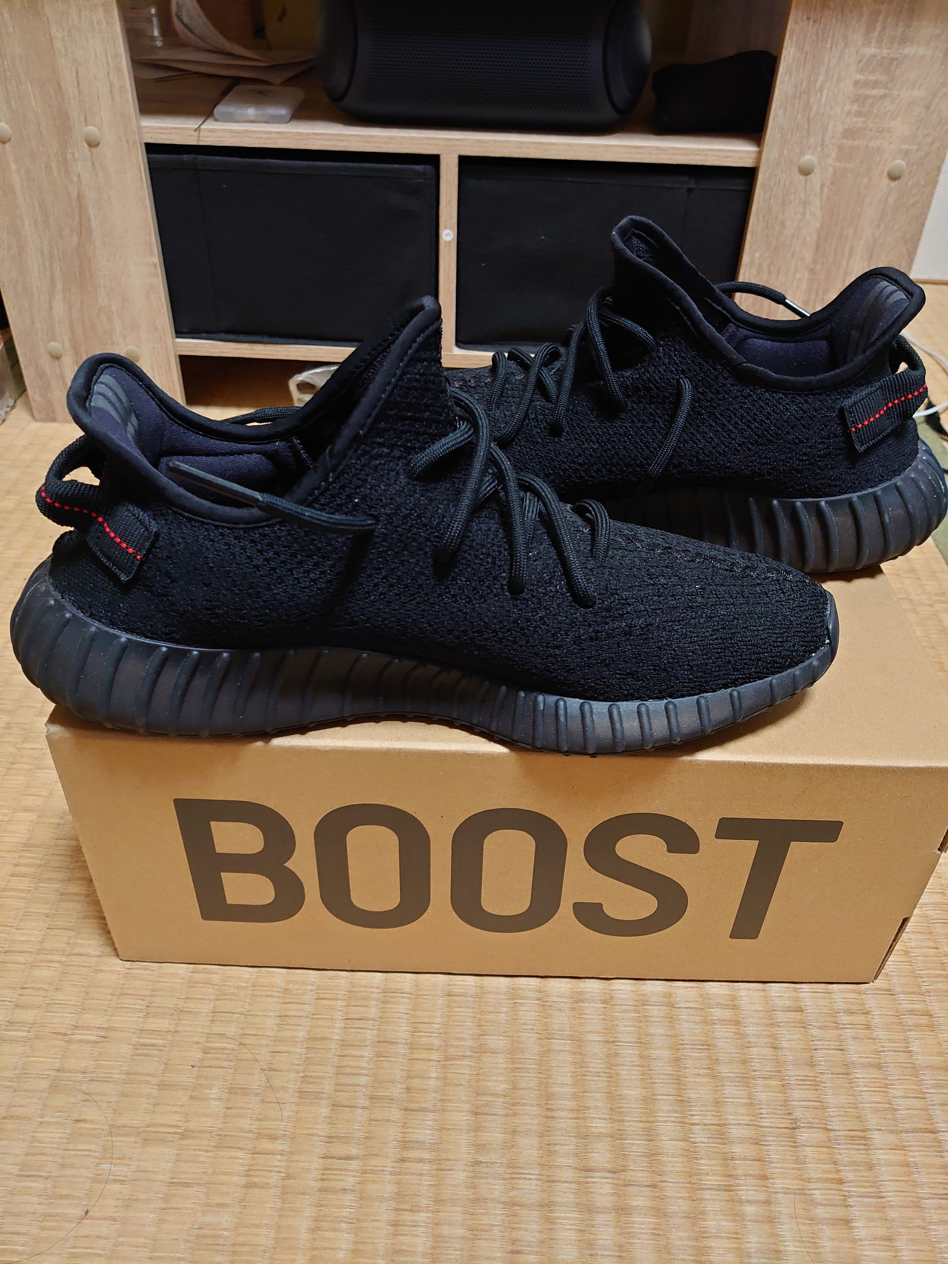 adidas YEEZY Boost 350 V2 "Core Black/Red" (2020)