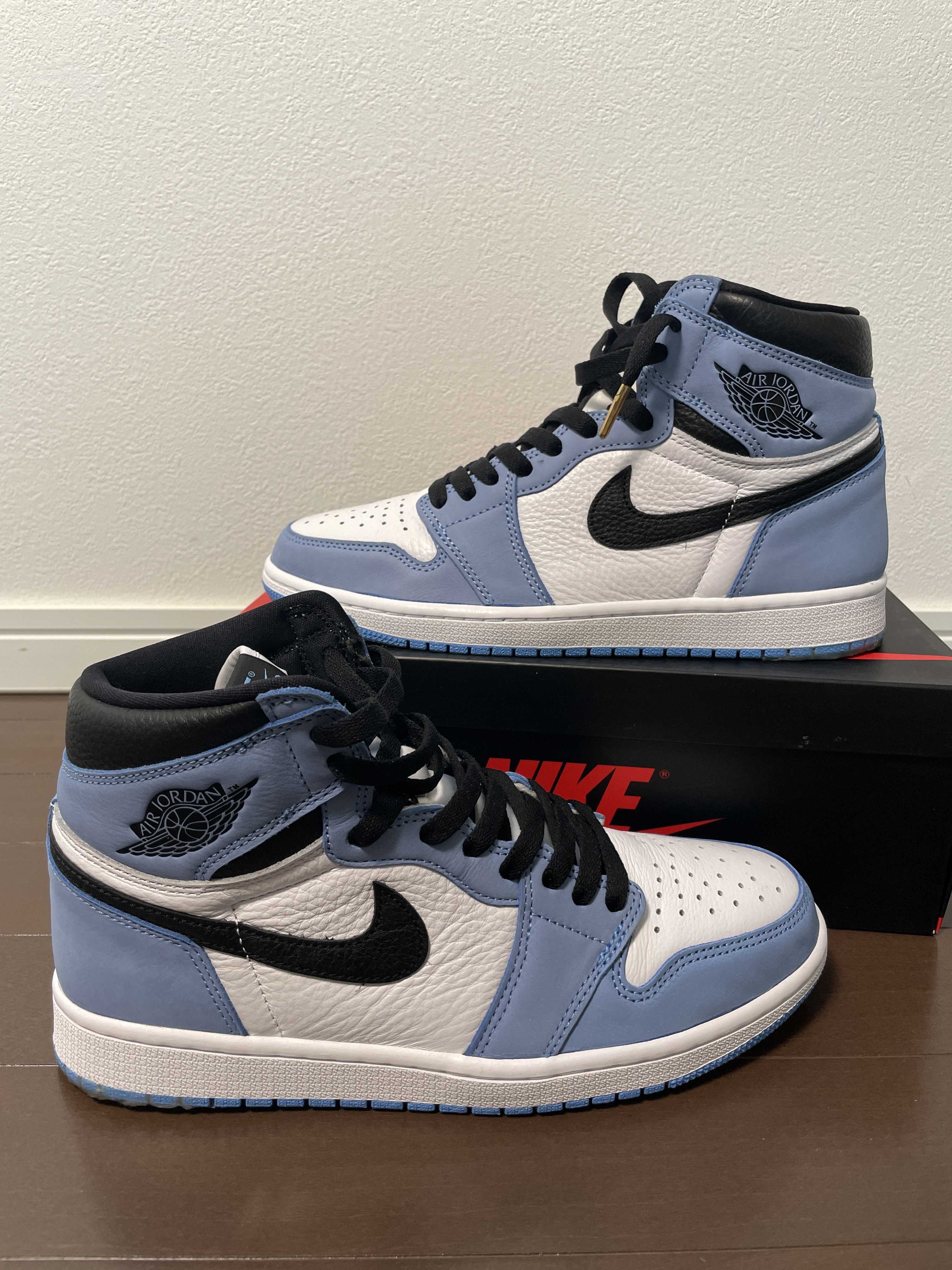 Nike Air Jordan 1 High OG "University Blue"
