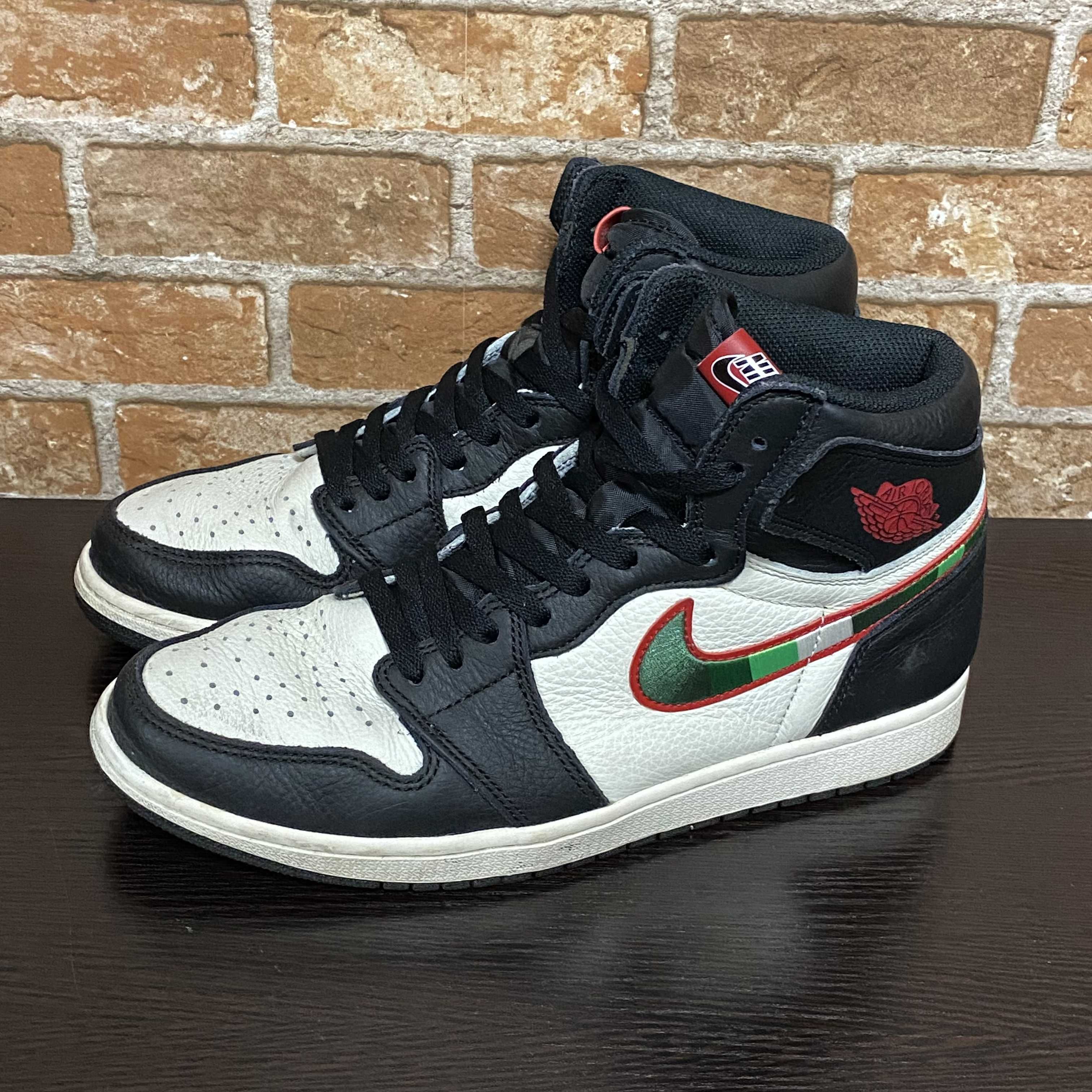 Nike Air Jordan 1 RETRO High OG "Sports Illustrated"