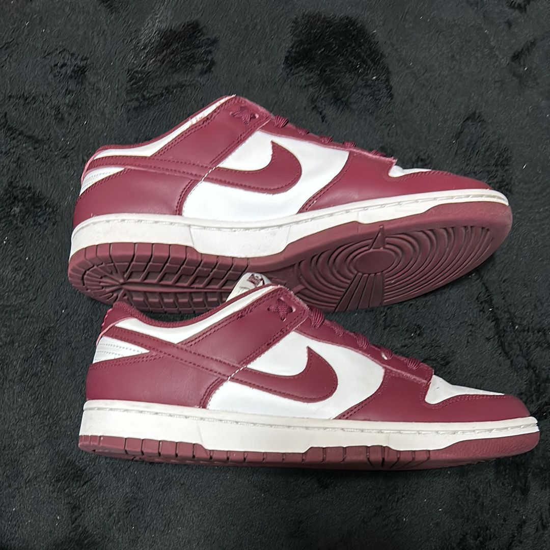 NIKE Women's DUNK LOW "BORDEAUX"